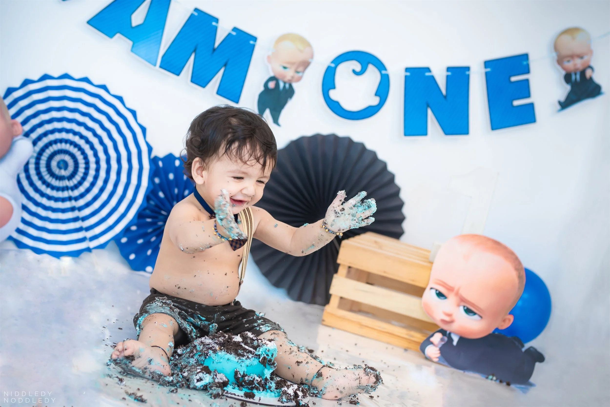 Riyanshh+Baby+Cakesmash+Photoshoot+❤+NiddledyNoddledy.com+~+Bumps+to+Babies+Photography,+Kolkata+-+10.jpg