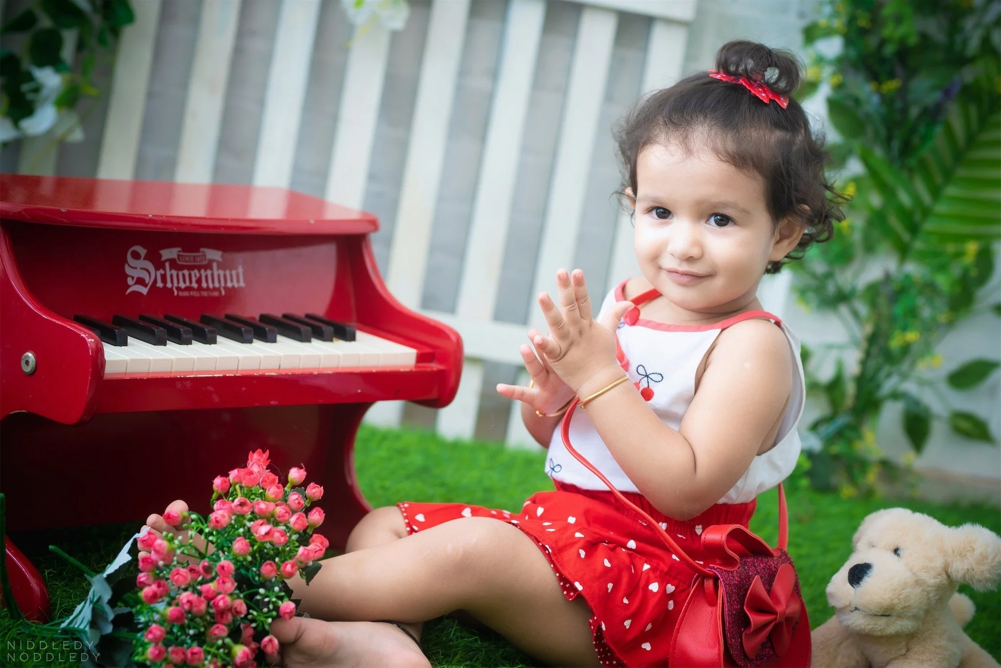 "If music be the food of love play on" 
❤ NiddledyNoddledy.com