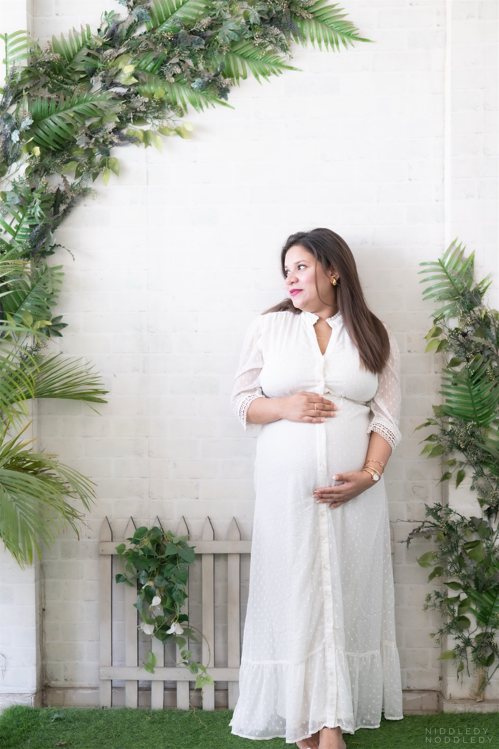 Neha Maternity Photoshoot ❤ NiddledyNoddledy.com ~ Bumps to Babies Photography, Kolkata - 04.jpg