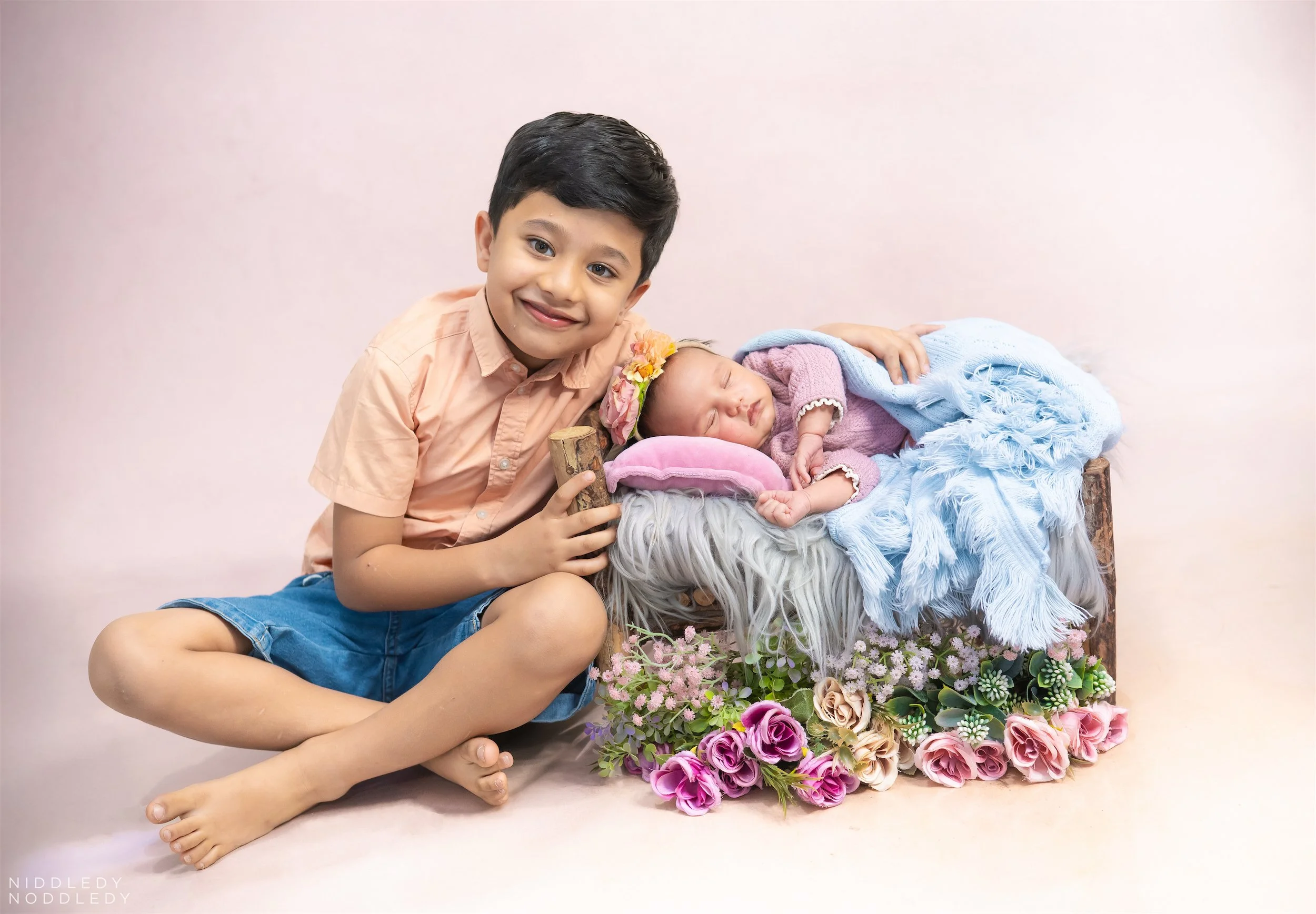 Vedika Newborn Baby Photoshoot ❤ NiddledyNoddledy.com ~ Bumps to Babies Photography, Kolkata - 05.jpg