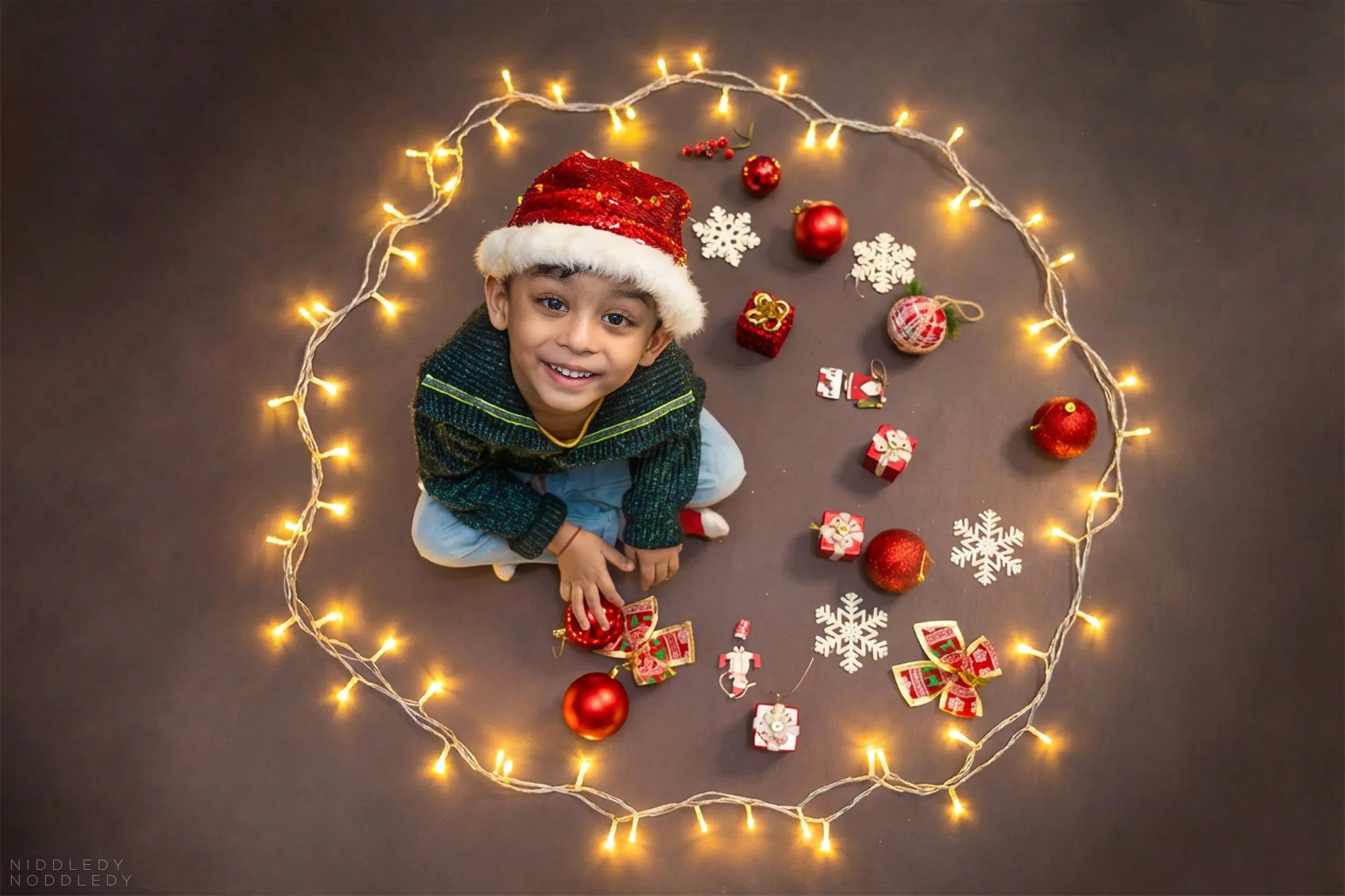 Adhyansh Baby Christmas Photoshoot ❤ NiddledyNoddledy.com ~ Bumps to Babies Photography, Kolkata - 10.jpg