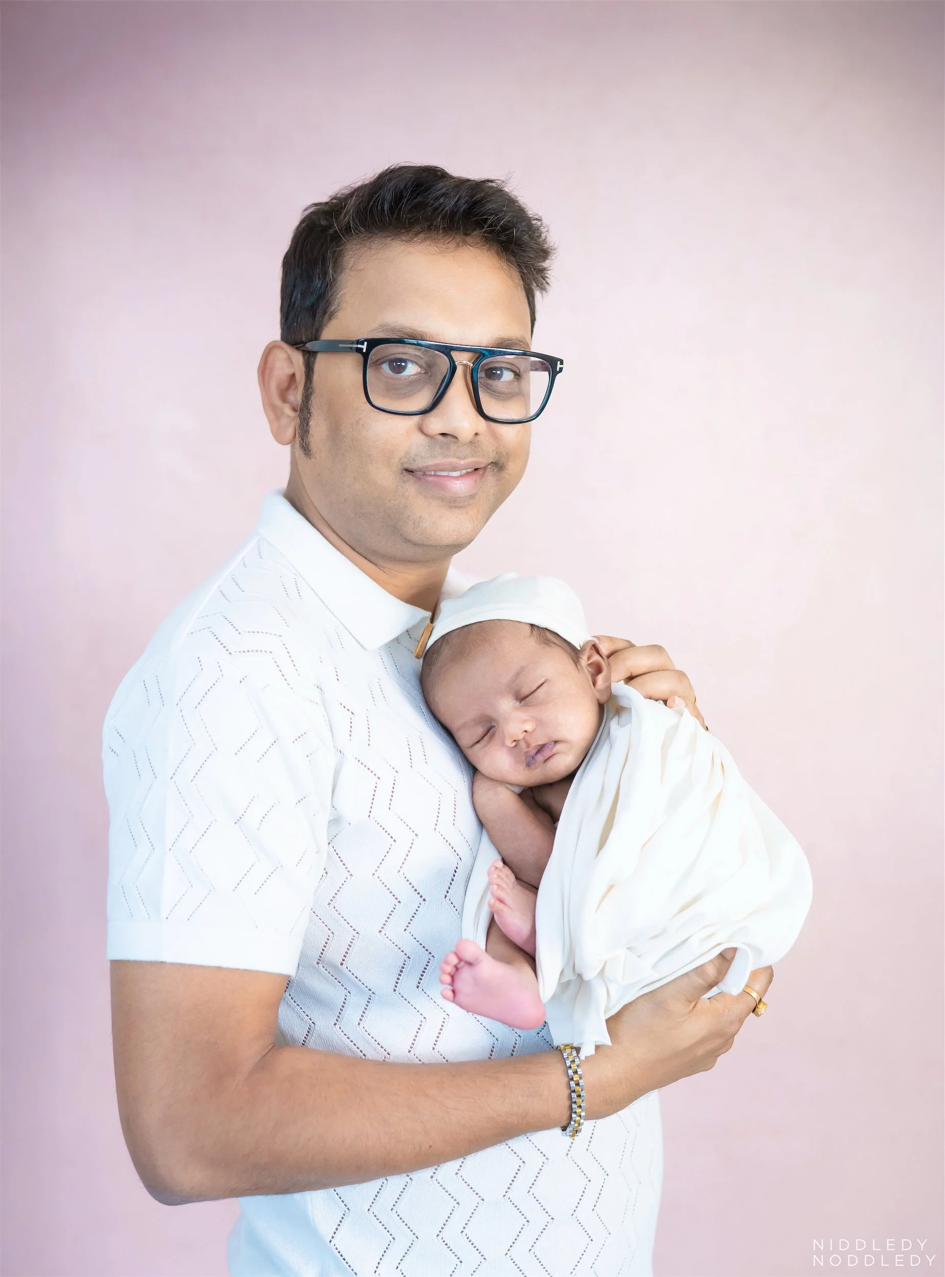 Smayaan Newborn Baby Photoshoot ❤ NiddledyNoddledy.com ~ Bumps to Babies Photography, Kolkata - 16.jpg