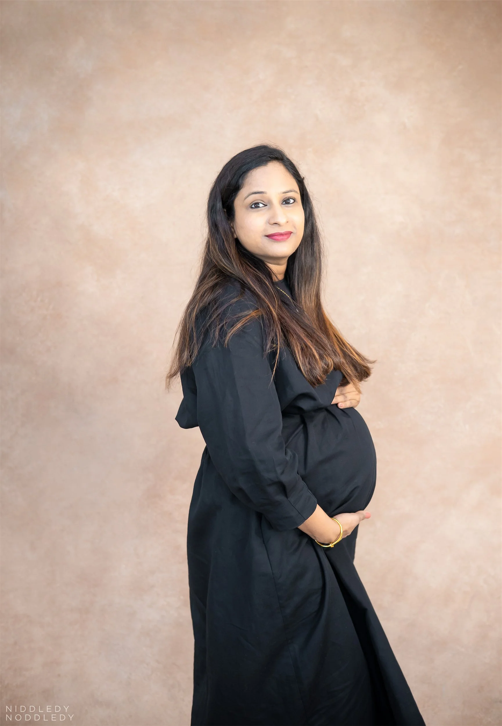 Priyam Maternity Photoshoot ❤ NiddledyNoddledy.com ~ Bumps to Babies Photography, Kolkata - 03.jpg