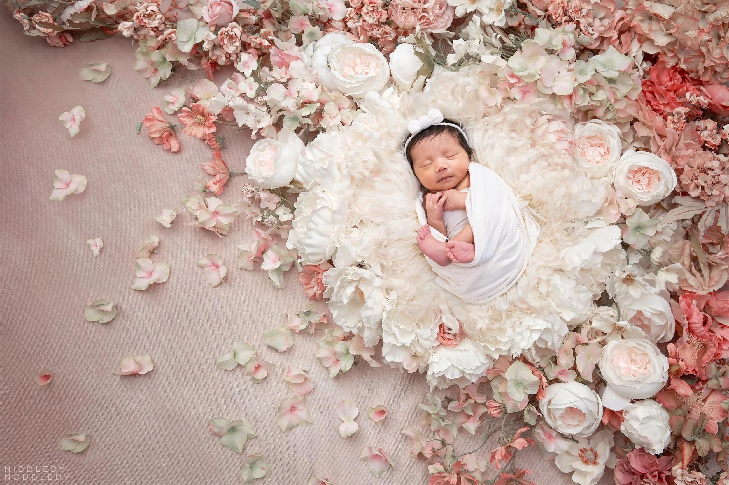 Twareita Newborn Baby Photoshoot ❤ NiddledyNoddledy.com ~ Bumps to Babies Photography, Kolkata - 21.jpg