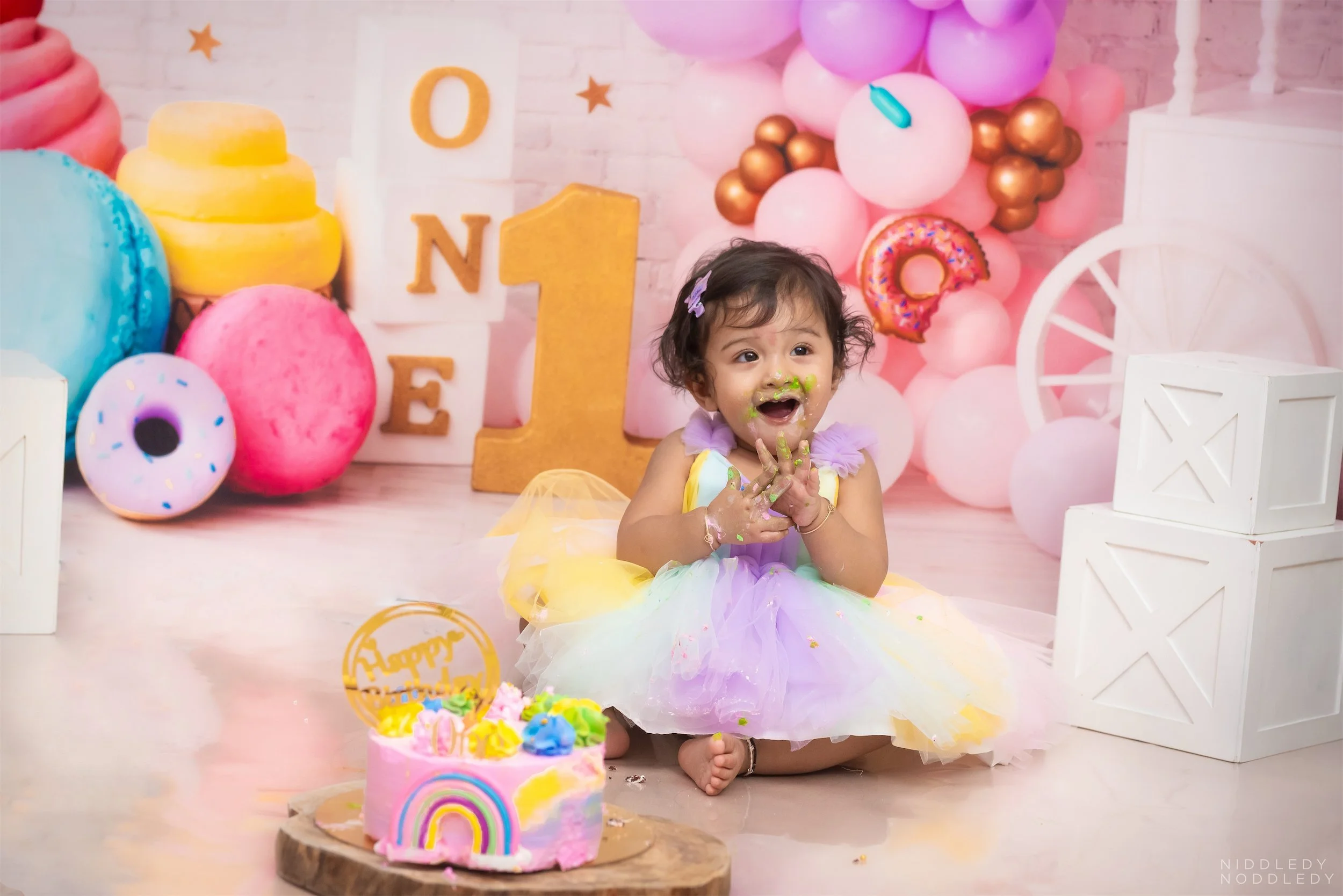 Rithanya+Baby+Cakesmash+Photoshoot+❤+NiddledyNoddledy.com+~+Bumps+to+Babies+Photography,+Kolkata+-+18+.jpg