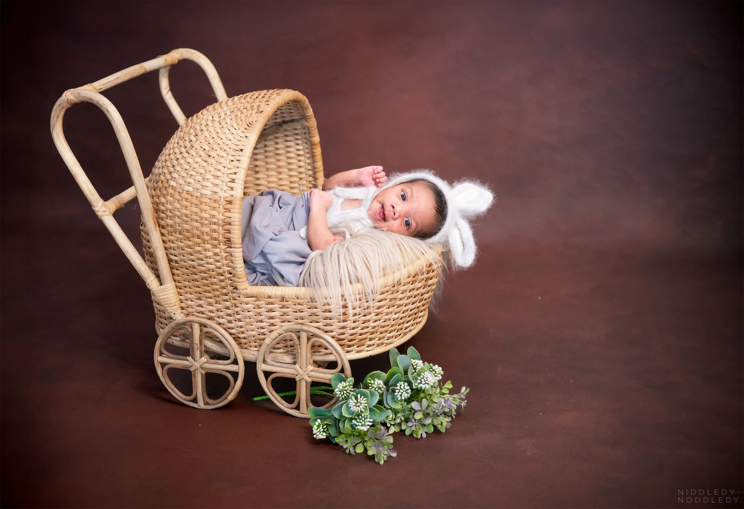 Avyaan Newborn Baby Photoshoot ❤ NiddledyNoddledy.com ~ Bumps to Babies Photography, Kolkata - 03.jpg