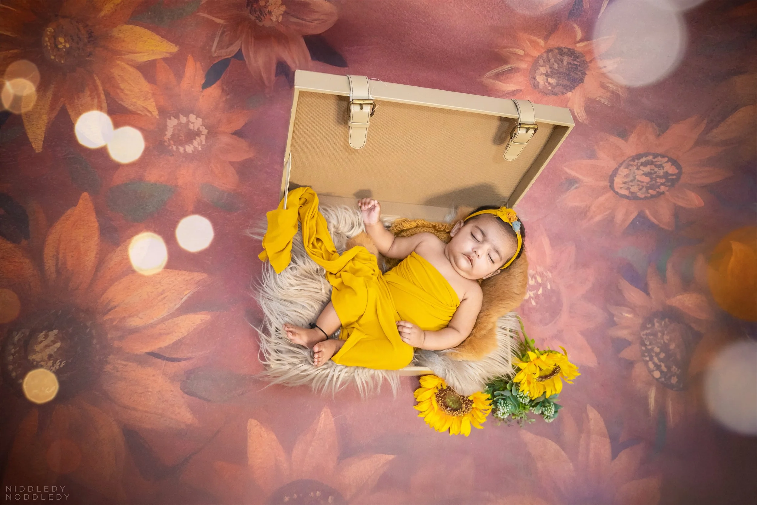 Hridyanshi Newborn Baby Photoshoot ❤ NiddledyNoddledy.com ~ Bumps to Babies Photography, Kolkata - 14.jpg