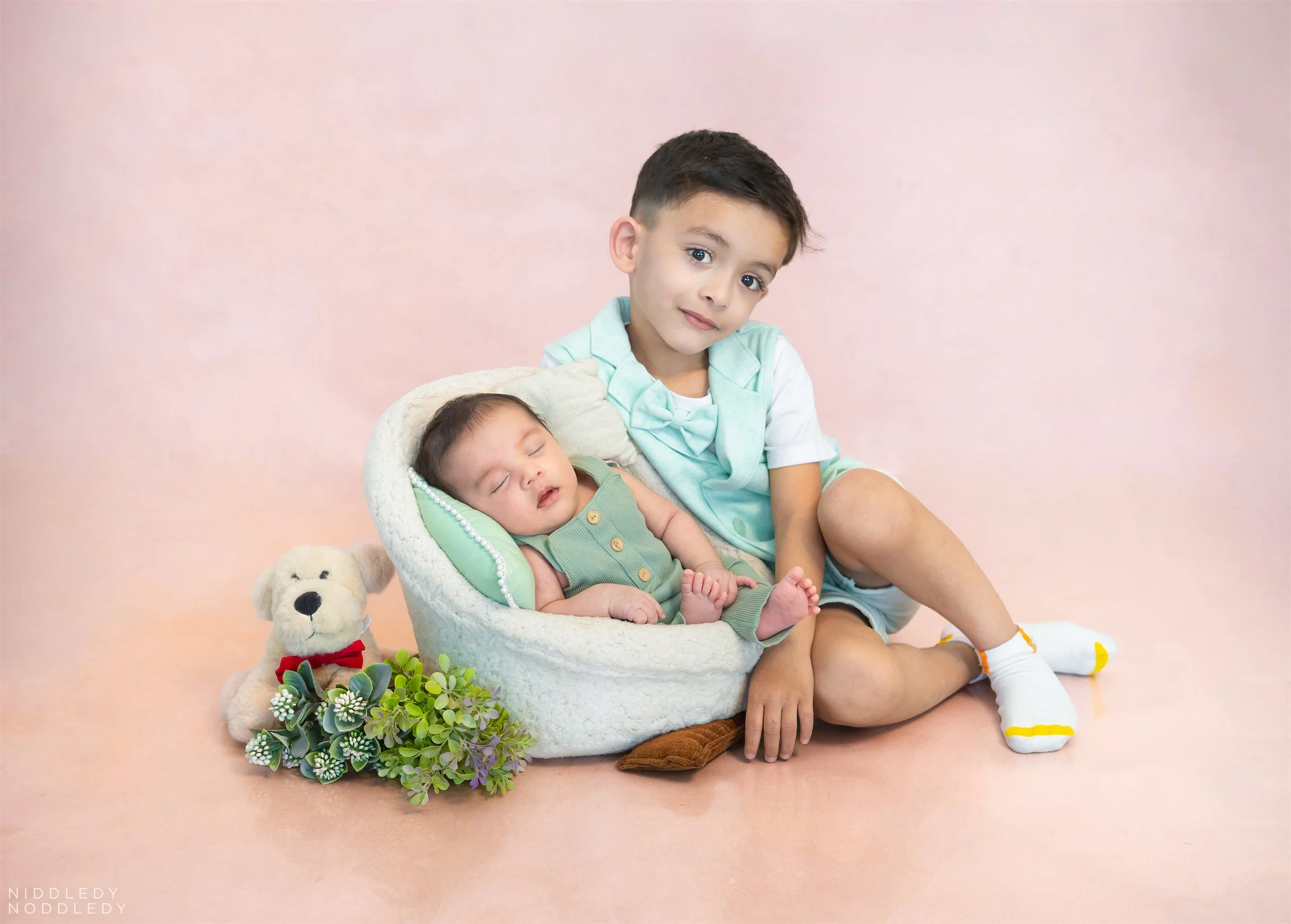 Swarnabha Newborn Baby Photoshoot ❤ NiddledyNoddledy.com ~ Bumps to Babies Photography, Kolkata - 03.jpg