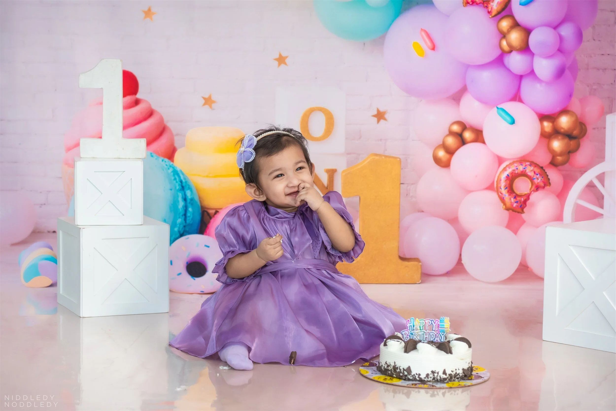 Hoorain+Cakesmash+Kids+Photoshoot+❤+NiddledyNoddledy.com+~+Bumps+to+Babies+Photography,+Kolkata+-+10.jpg