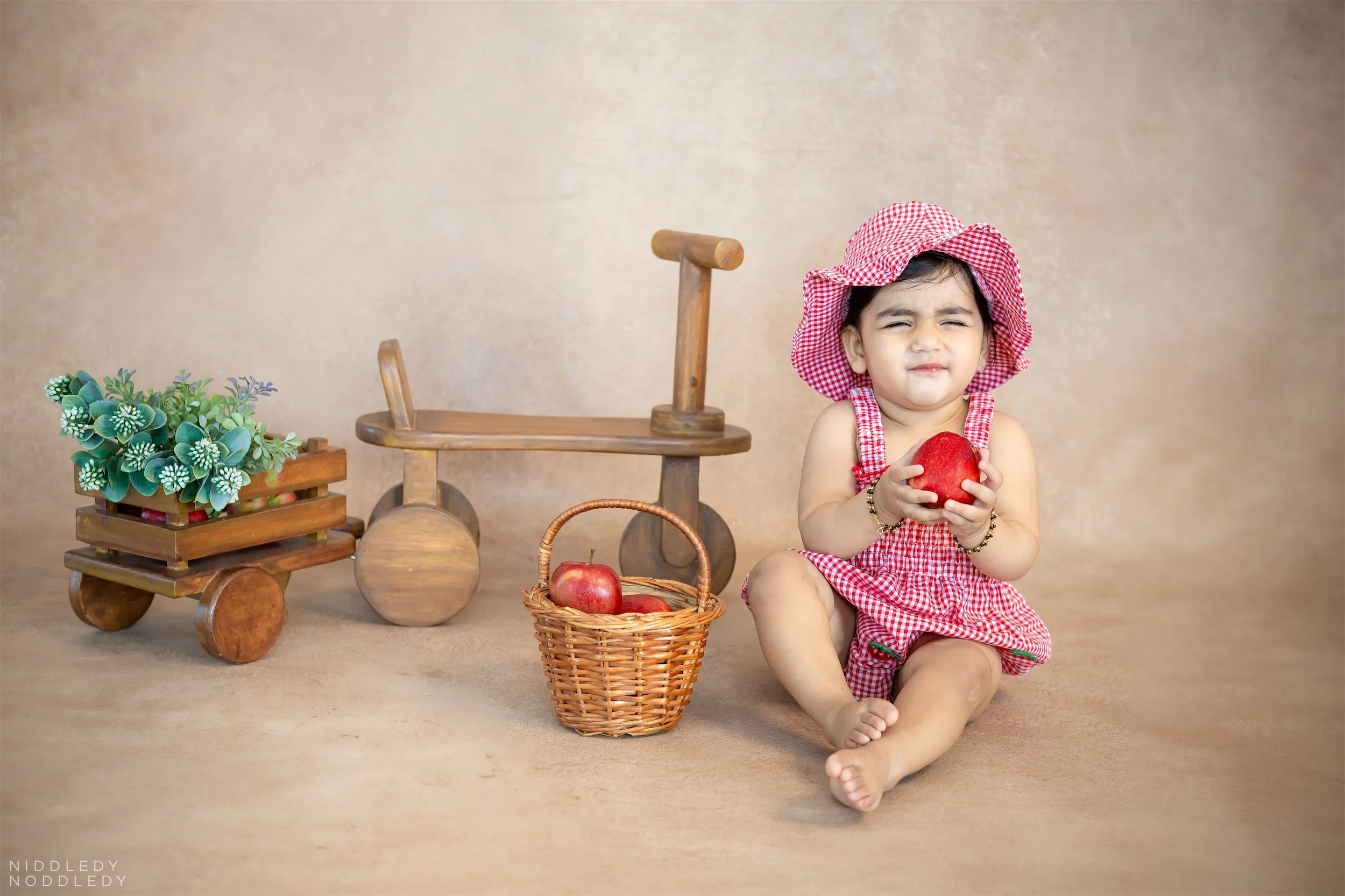 Vamika Baby Photoshoot ❤ NiddledyNoddledy.com ~ Bumps to Babies Photographer, Kolkata - 09.jpg
