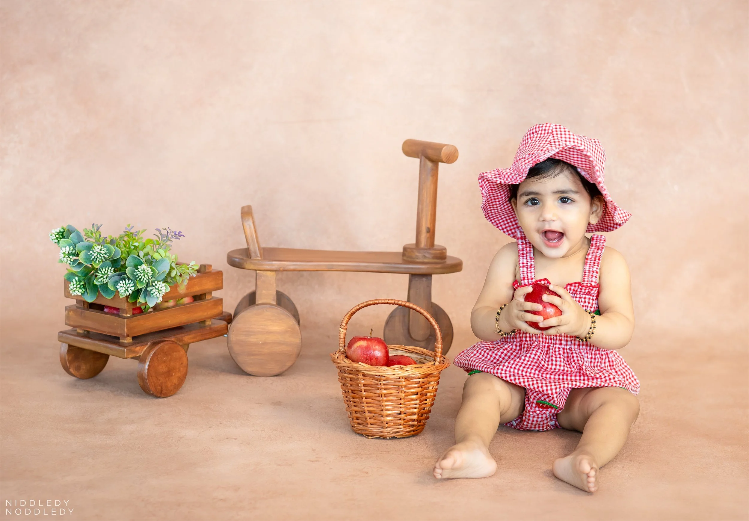 Vamika Baby Photoshoot ❤ NiddledyNoddledy.com ~ Bumps to Babies Photographer, Kolkata - 10.jpg