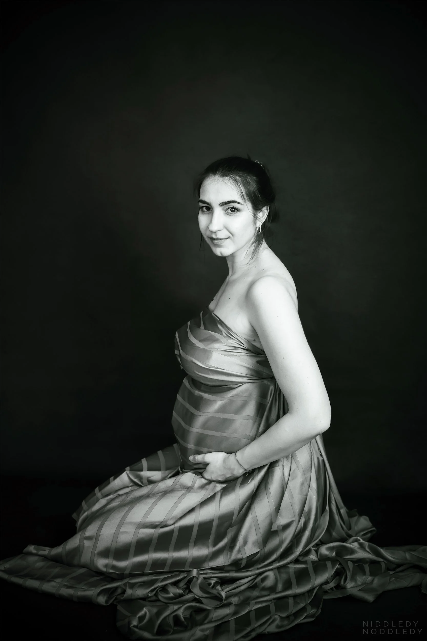 Anna Maternity Photoshoot ❤ NiddledyNoddledy.com ~ Bumps to Babies Photographer, Kolkata - 14.jpg