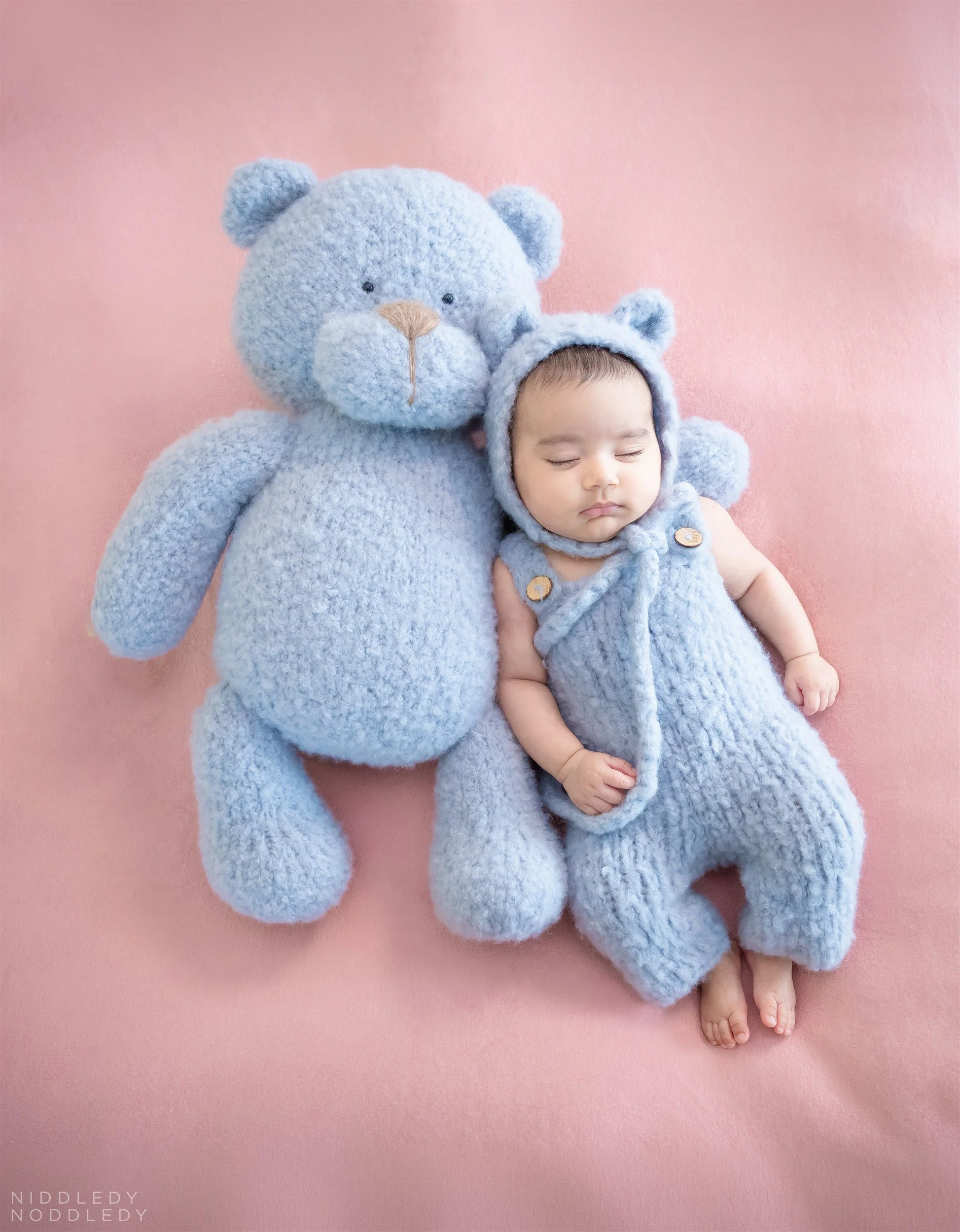 Shrivika Newborn Baby Photoshoot ❤ NiddledyNoddledy.com ~ Bumps to Babies Photographer, Kolkata - 10.jpg