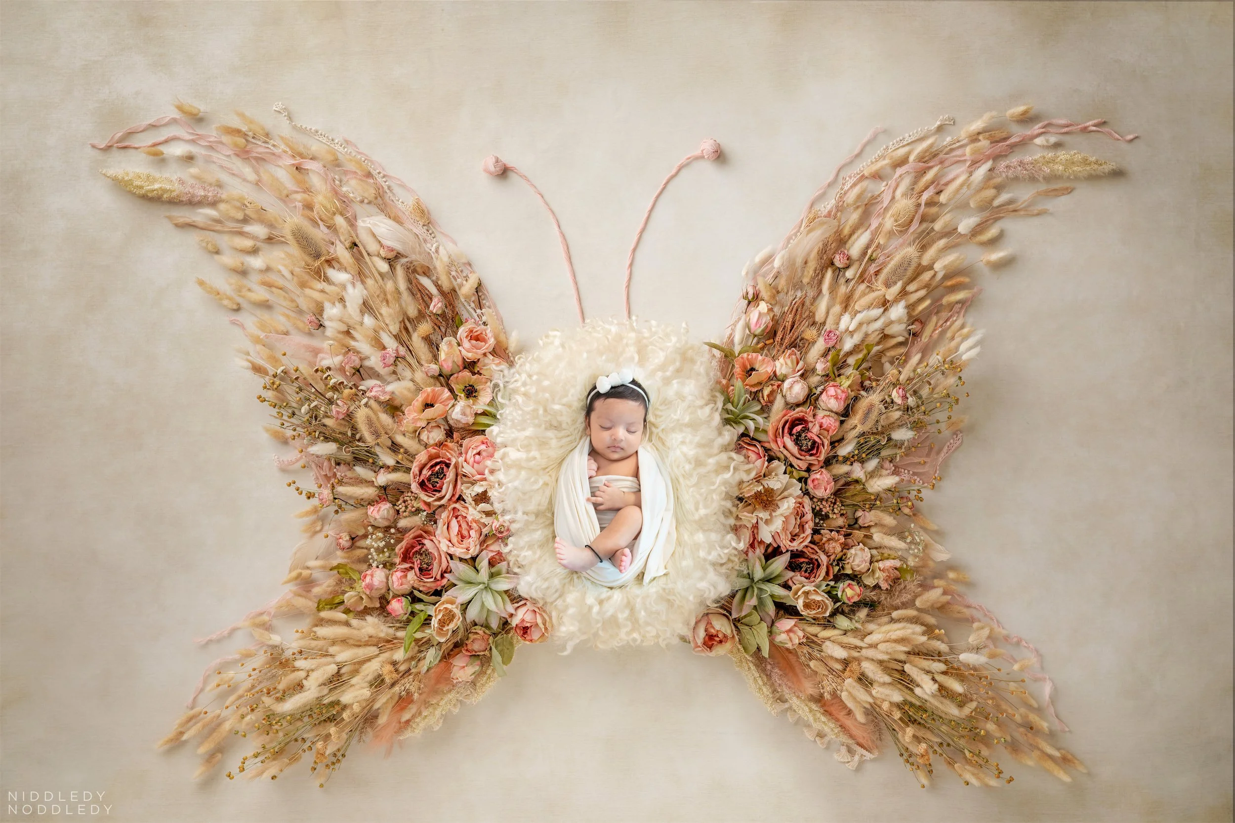 Vartika Newborn Baby Photoshoot ❤ NiddledyNoddledy.com ~ Bumps to Babies Photographer, Kolkata - 02.jpg