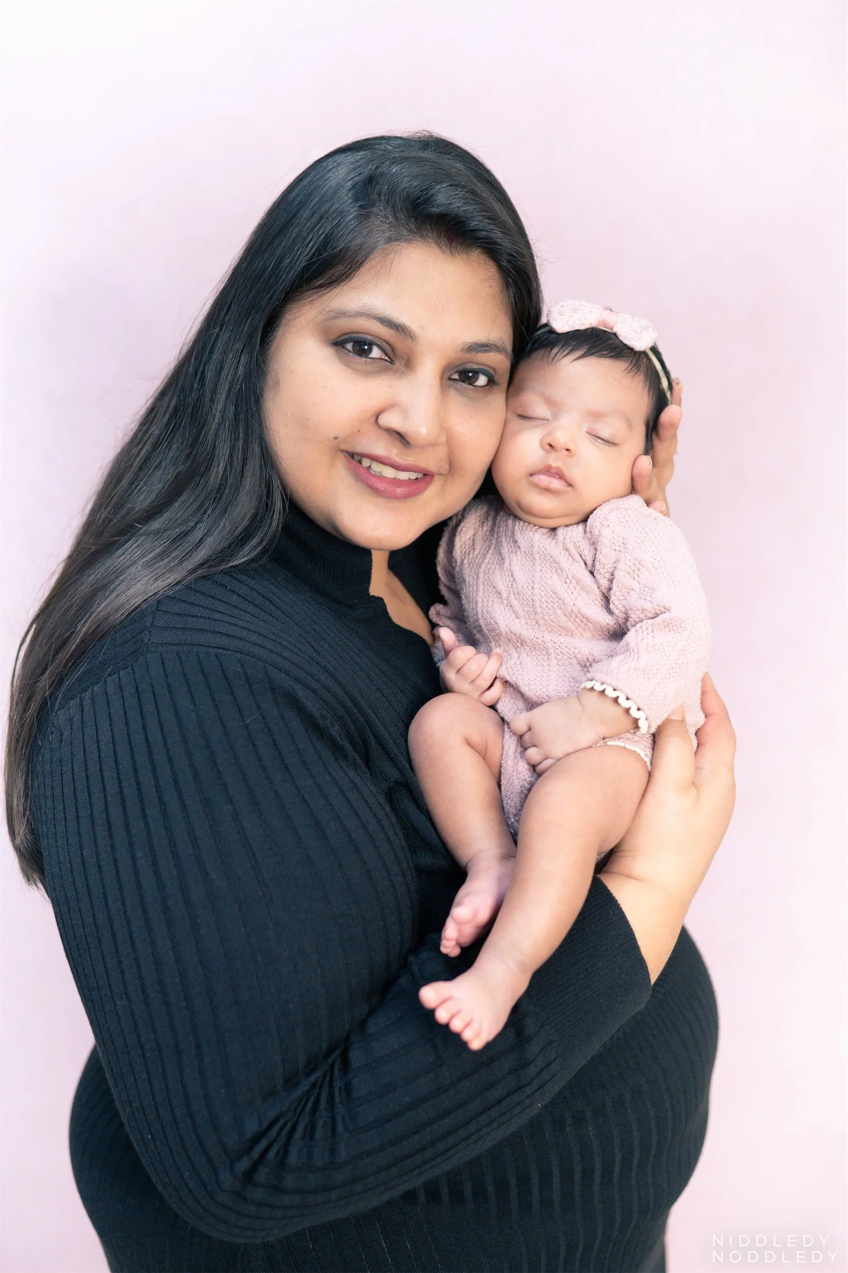 Vartika Newborn Baby Photoshoot ❤ NiddledyNoddledy.com ~ Bumps to Babies Photographer, Kolkata - 19.jpg
