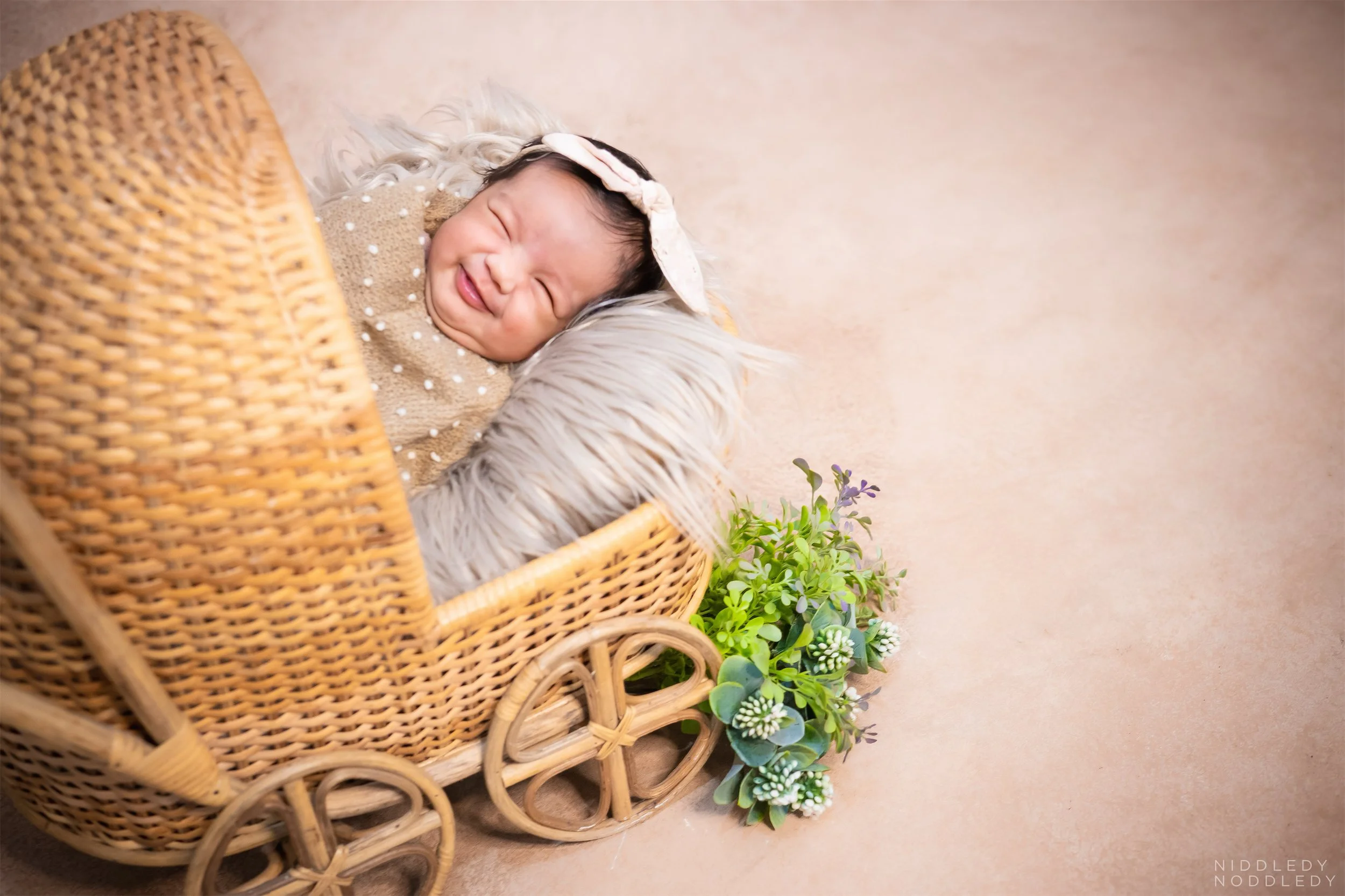 Aryahi Newborn Baby Photoshoot ❤ NiddledyNoddledy.com ~ Bumps to Babies Photographer, Kolkata - 11.jpg