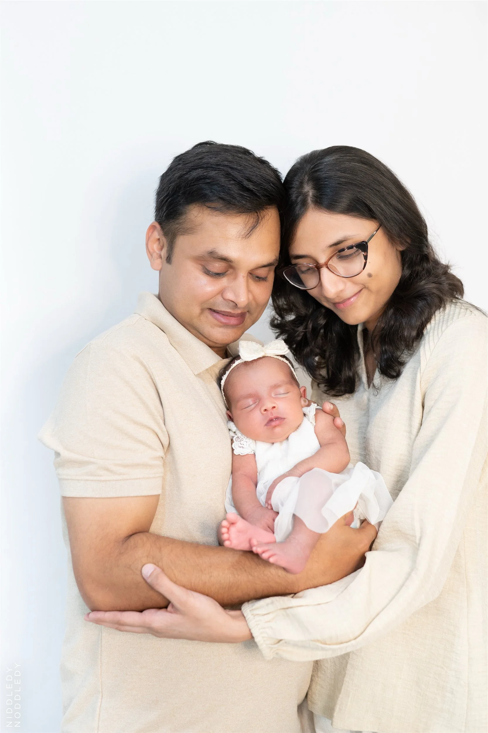 Ishaani Newborn Baby Photoshoot ❤ NiddledyNoddledy.com ~ Bumps to Babies Photographer, Kolkata - 15.jpg