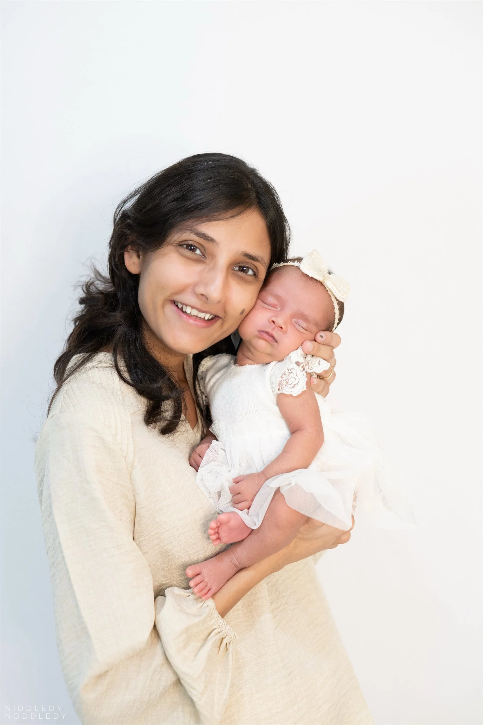 Ishaani Newborn Baby Photoshoot ❤ NiddledyNoddledy.com ~ Bumps to Babies Photographer, Kolkata - 16.jpg