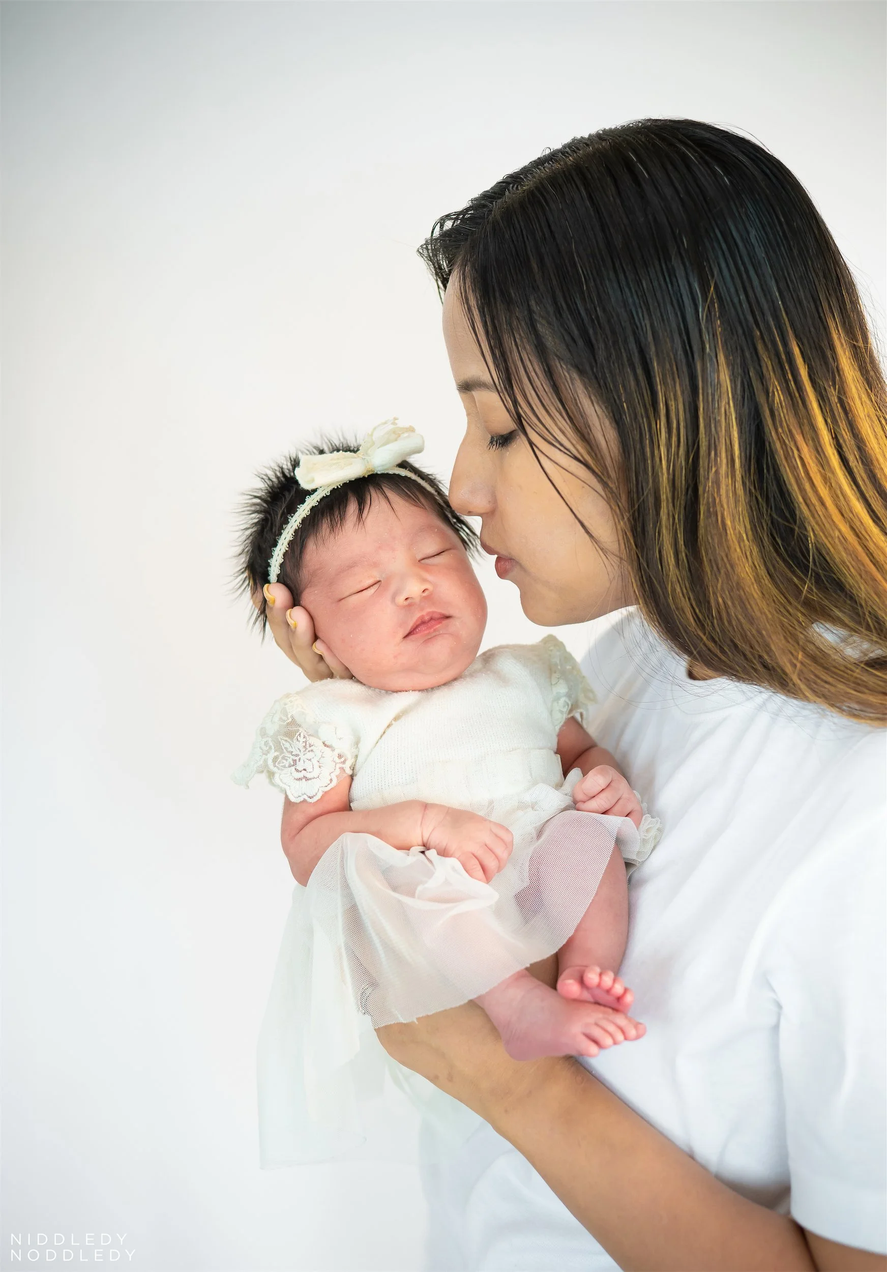 Tvesha Newborn Baby Photoshoot ❤ NiddledyNoddledy.com ~ Bumps to Babies Photographer, Kolkata - 02.jpg