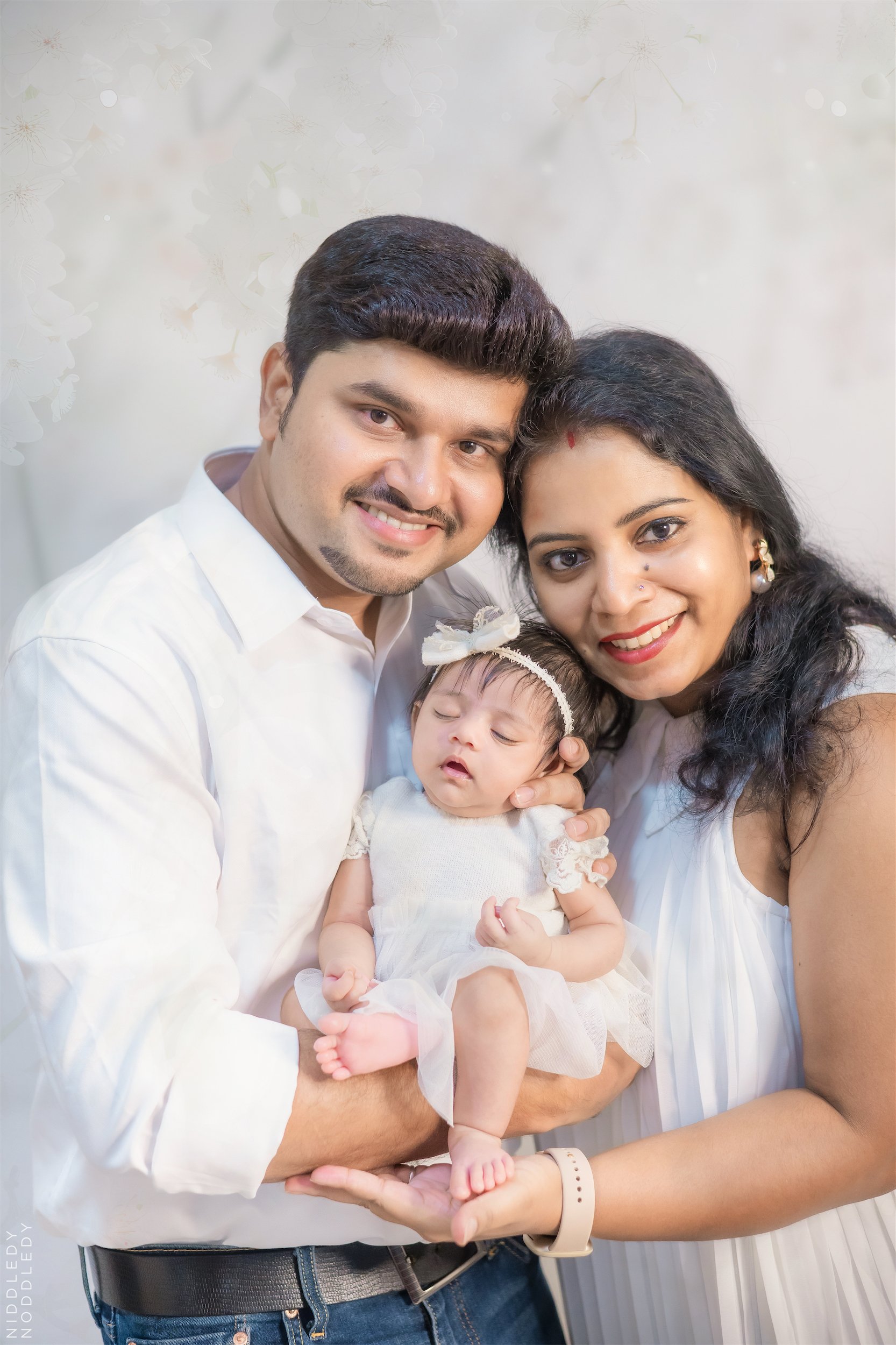Anvika Newborn Baby Photoshoot ❤ NiddledyNoddledy.com ~ Bumps to Babies Photographer, Kolkata - 09.jpg