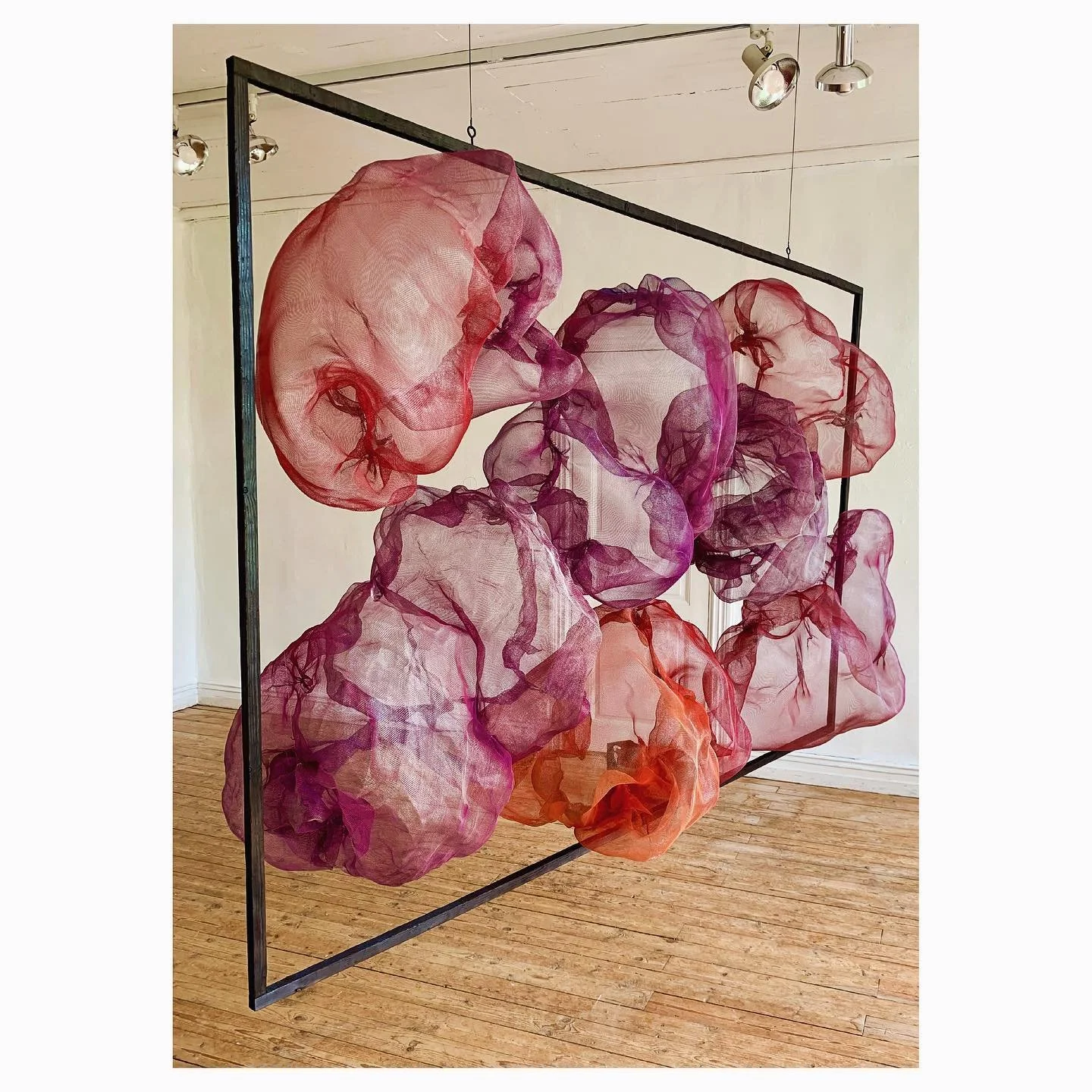 Sonnenuntergang 
Bergdala Konstgalleri 2023
#artoftheday #artofvisuals #artinstallation #contemporaryart #sculptures