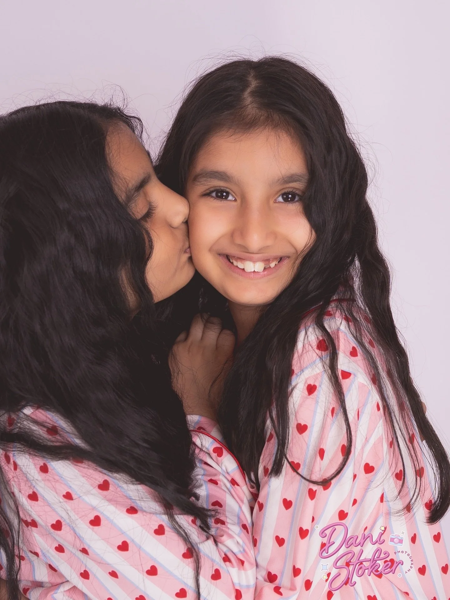 These 2 💕

#surreyfamilyphotographer #bucksphotographer #bucksmums #surreymums