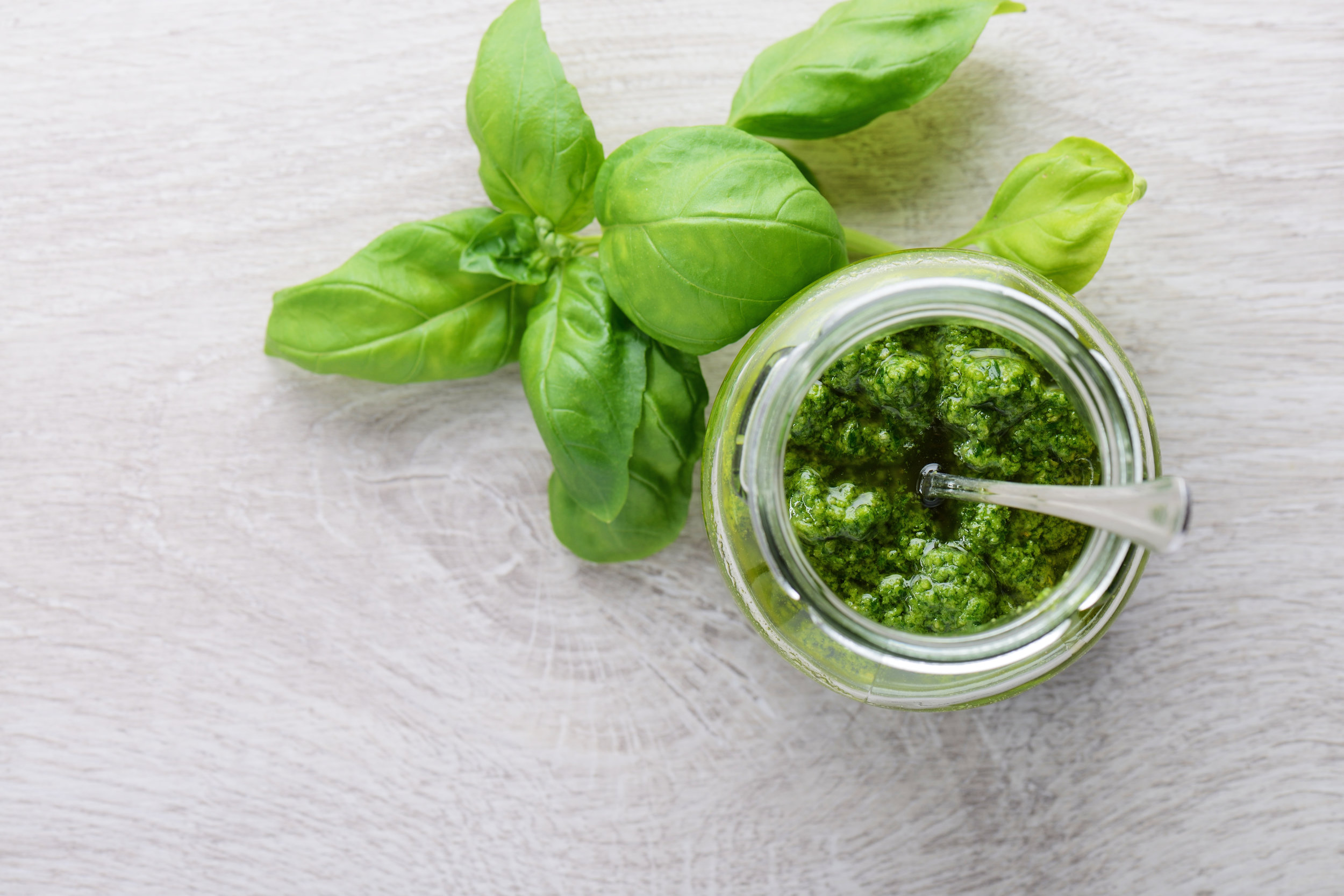 Skinny Rules Pesto! 