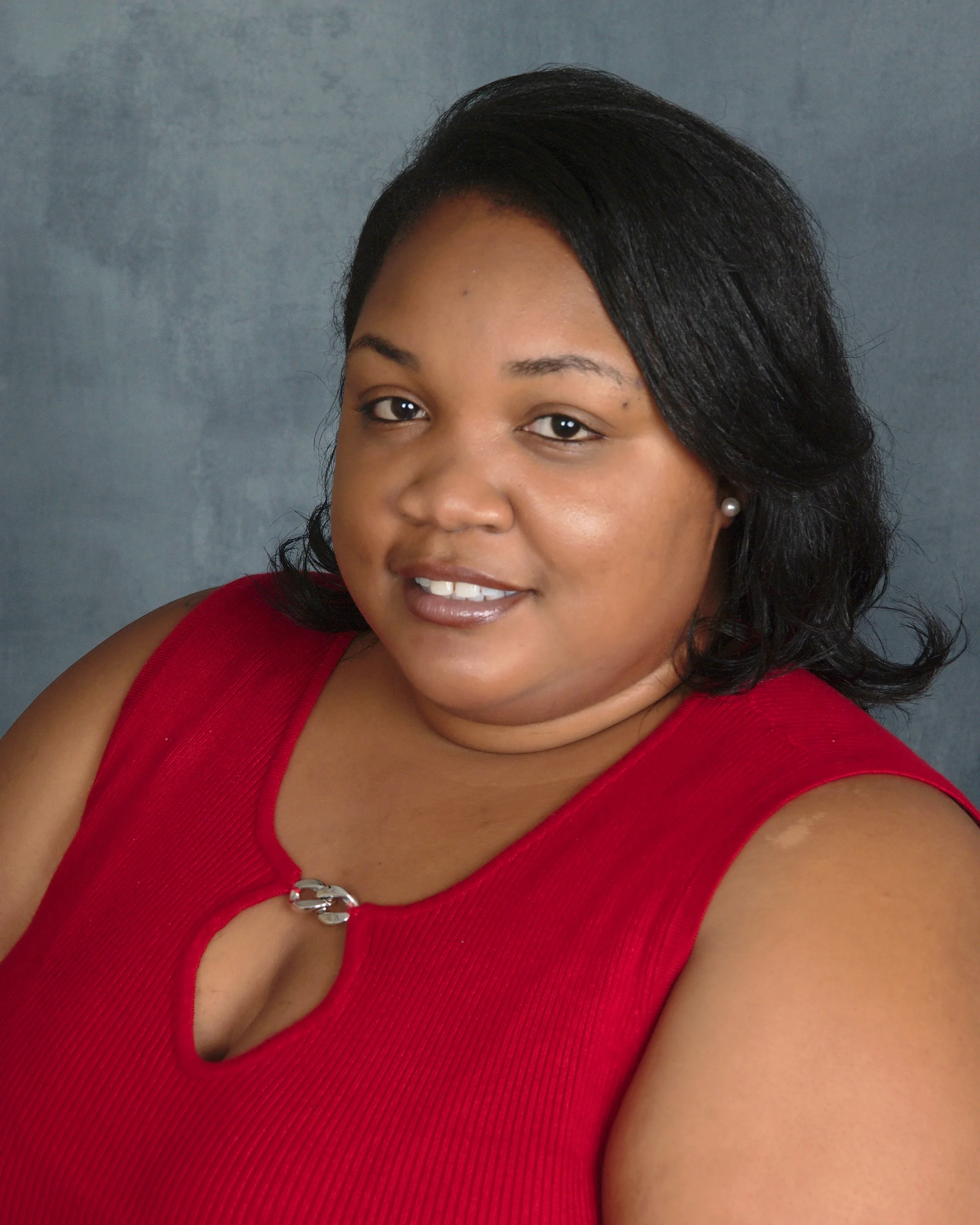 Amaris Thurston, Co-Founder and Member
