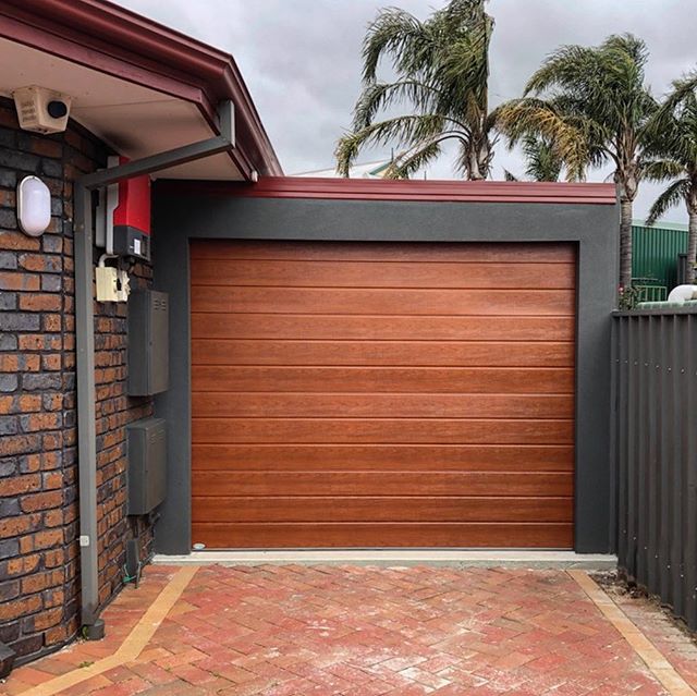 #outdoorliving #adelaidecarports #carports #verandahs #rollerdoor #panelliftdoor #steelline #alfresco #fencing #building #construction #tradie #screening #inspire_me_home_decor #adelaidelife #newproject  Check out our website and get in touch.