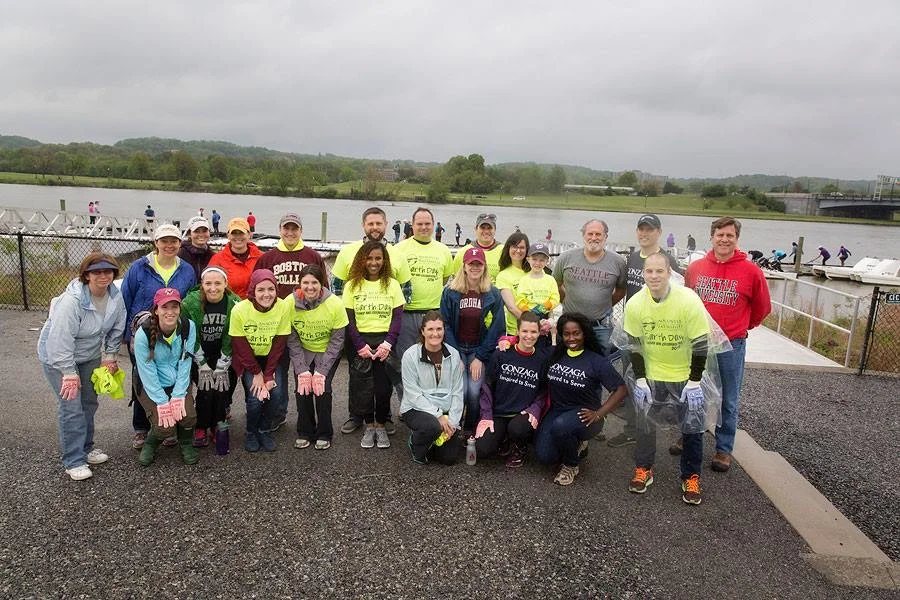 DC Jesuit Alumni Service Day: April 23, 2016 (Photo by Jaclyn Lippelmann, Catholic Standard )