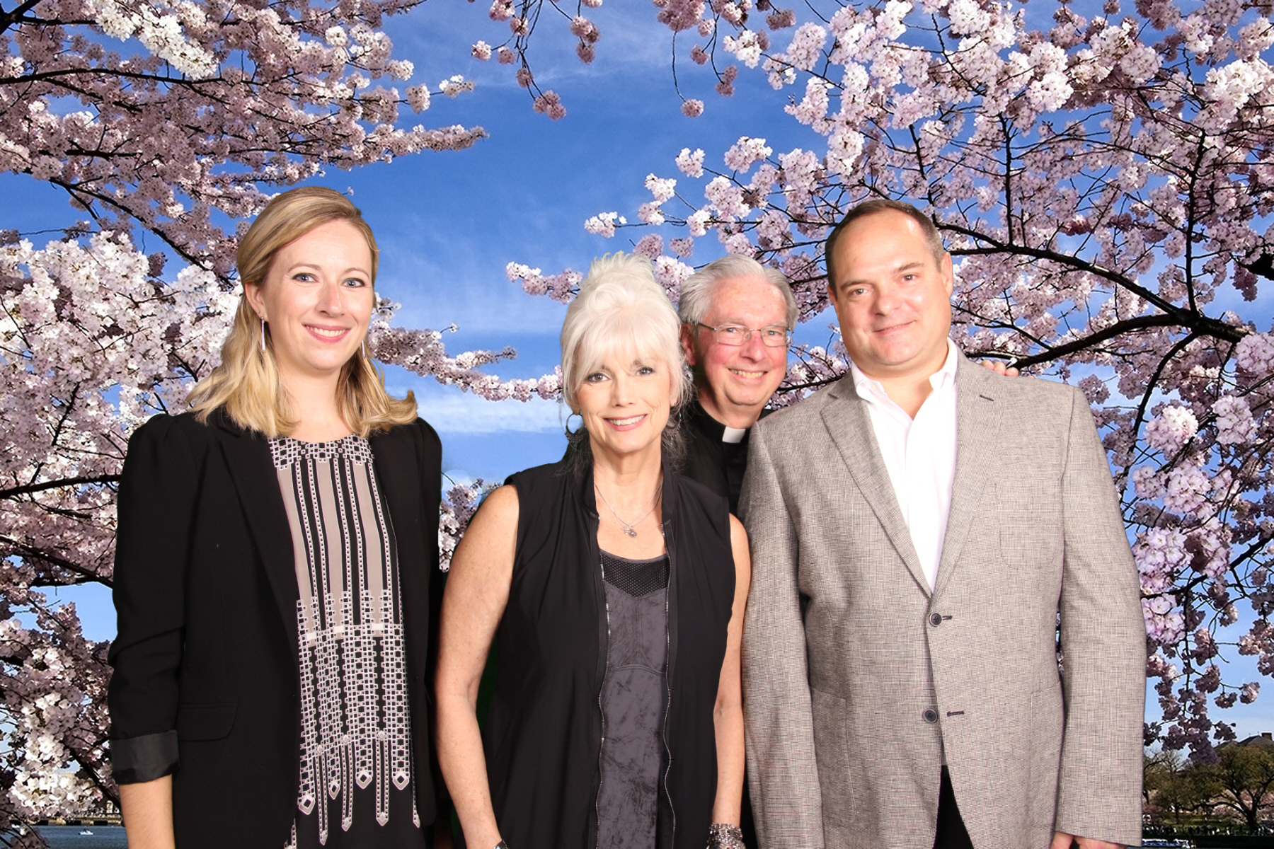 Deanna Howes, Emmylou Harris, AJCU President Rev. Michael J. Sheeran, S.J., Peter Spiro (Photo by JRS-USA)