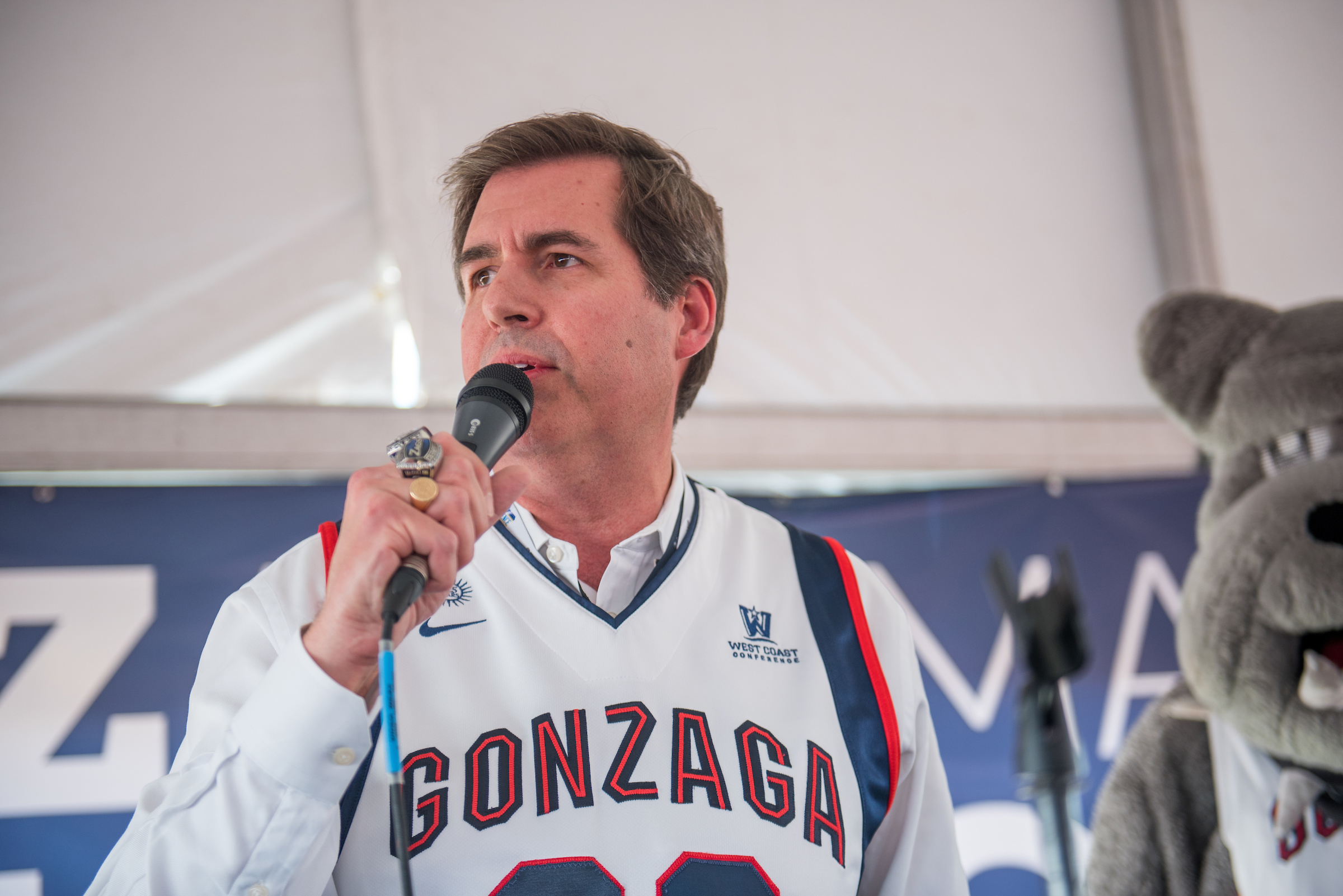 Gonzaga’s president, Dr. Thayne McCulloh, actively joined in donor events and pep rallies, engaging with the University community throughout the tournament run (photo courtesy of Gonzaga University)