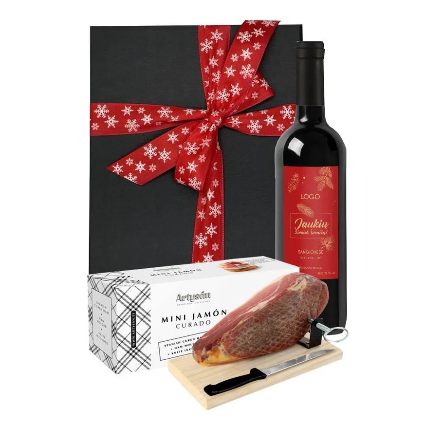 Rinkinys su kumpiu ir personalizuotu vynu