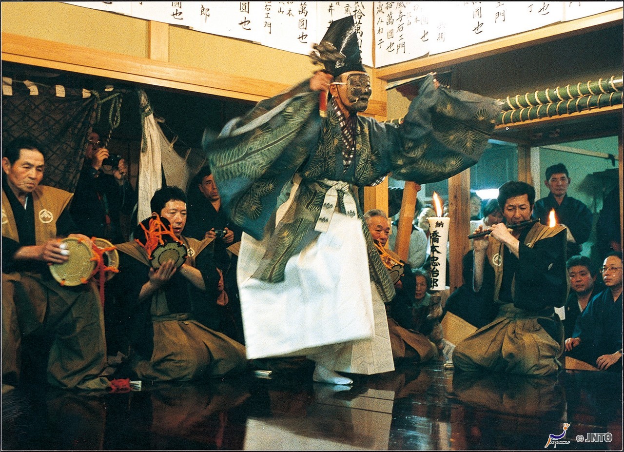 Noh/Kyogen