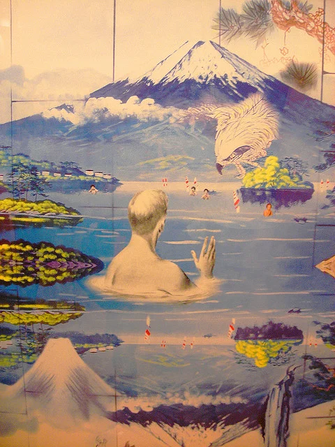 Picture on the interior Sento wall traditionally in the hot bath bathing area Photo by: Flickr@antjeverena