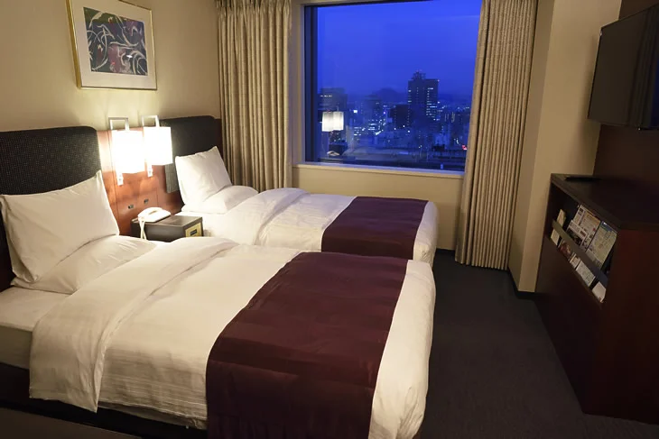 Twin Bed Room