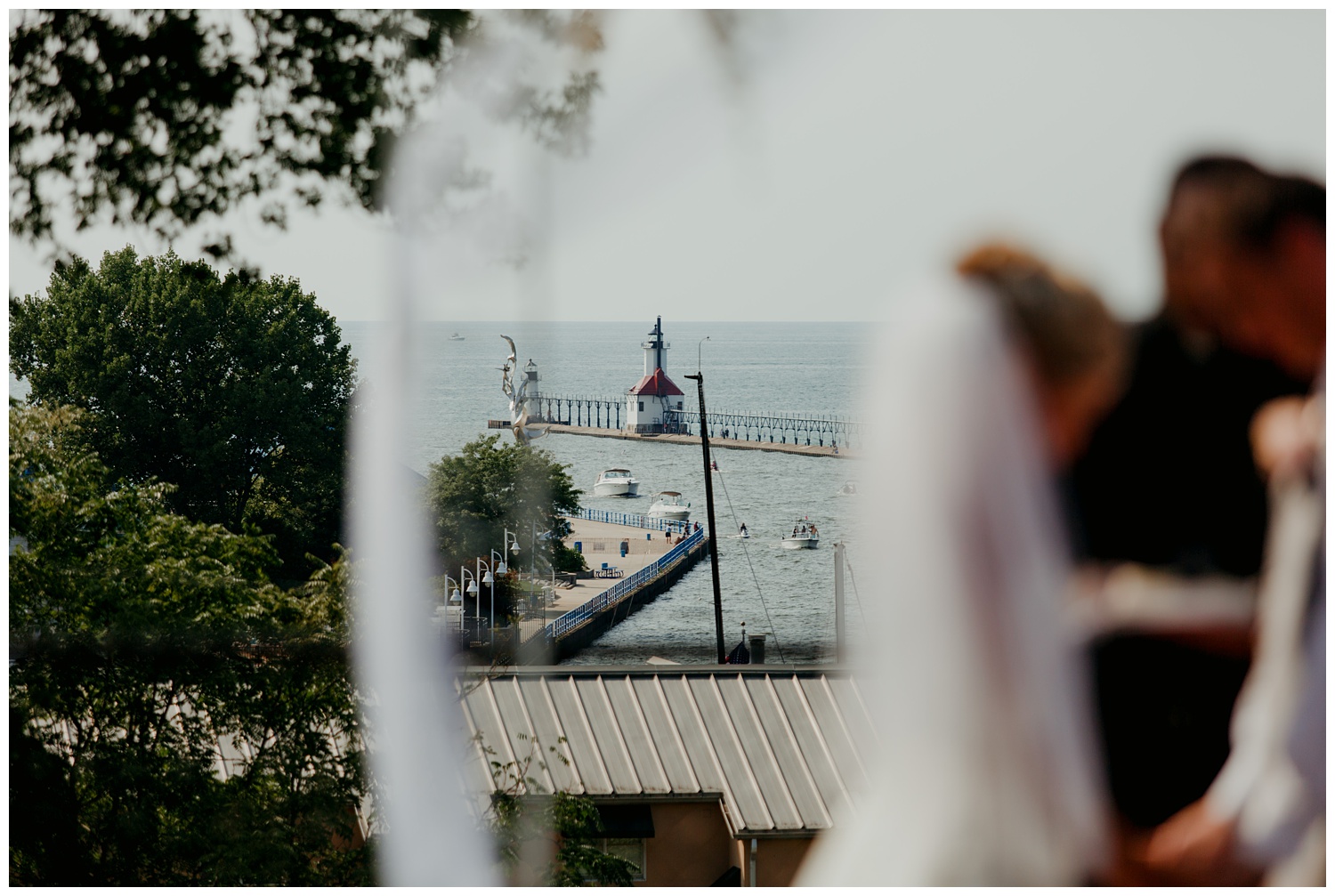 verandawitcombweddingphotographyrooftopceremonysilverbeachfinearttphotographyjournalisticstyle48.jpg