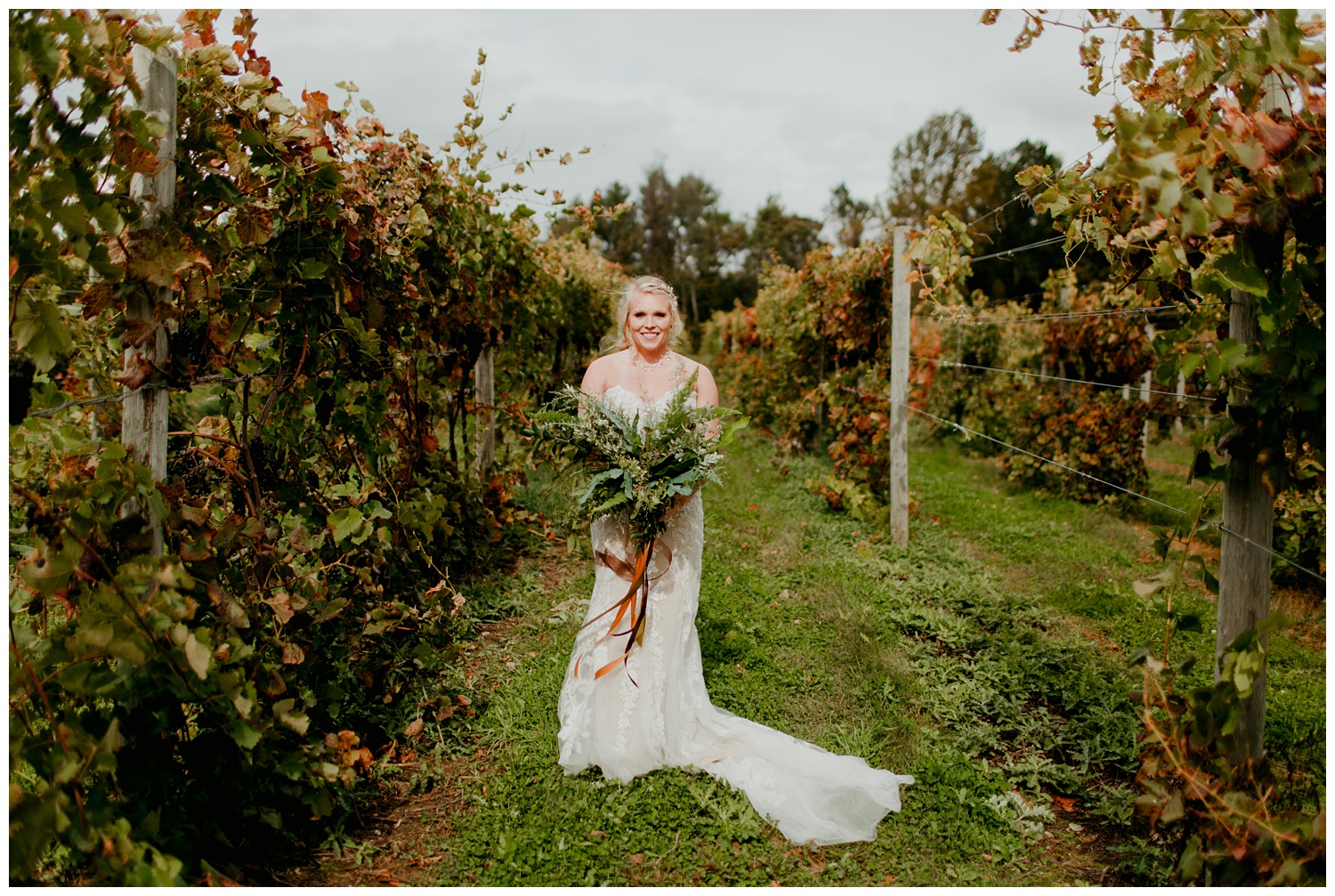 taborhillwineryweddingvineyardoutdoorfalljournalisticfineartsouthwestmichigannorthwestindiana17.jpg