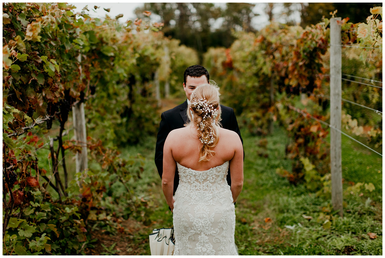 taborhillwineryweddingvineyardoutdoorfalljournalisticfineartsouthwestmichigannorthwestindiana28.jpg