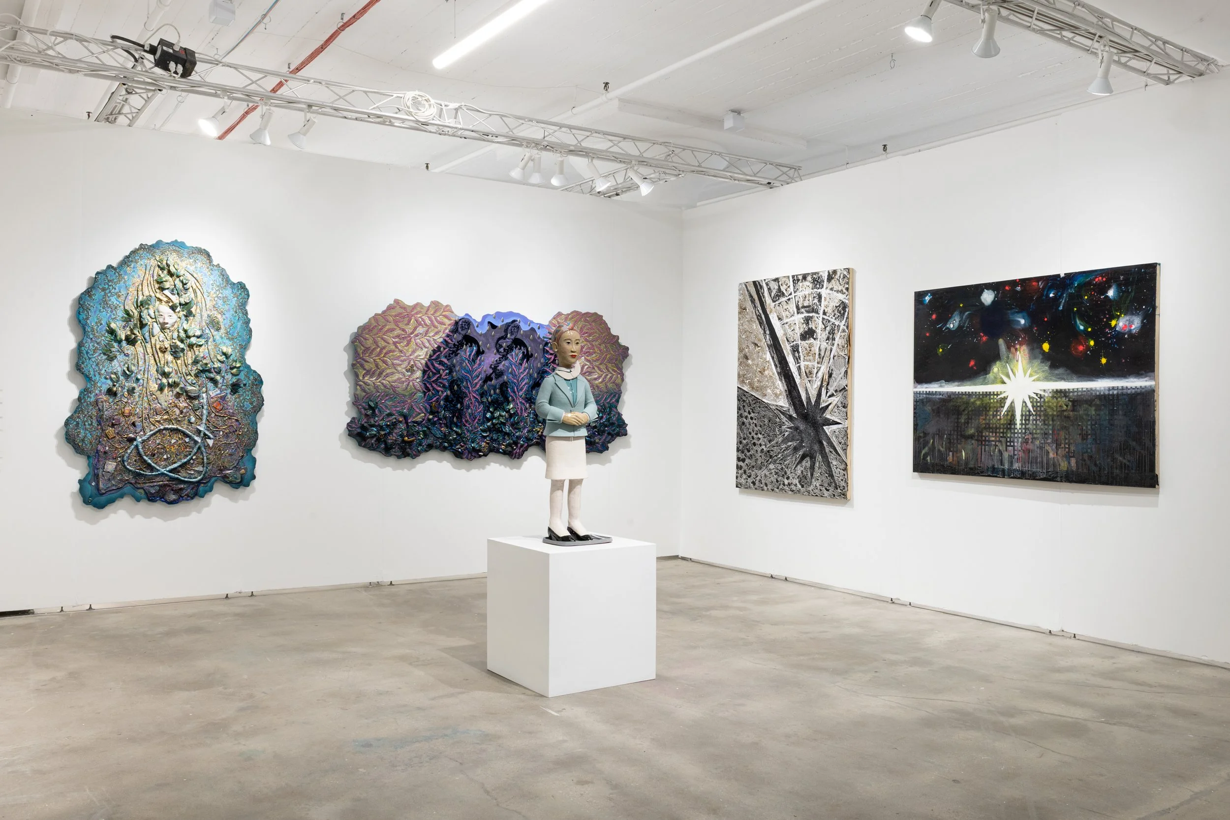DIMIN_NADA NY_2025_04.jpg