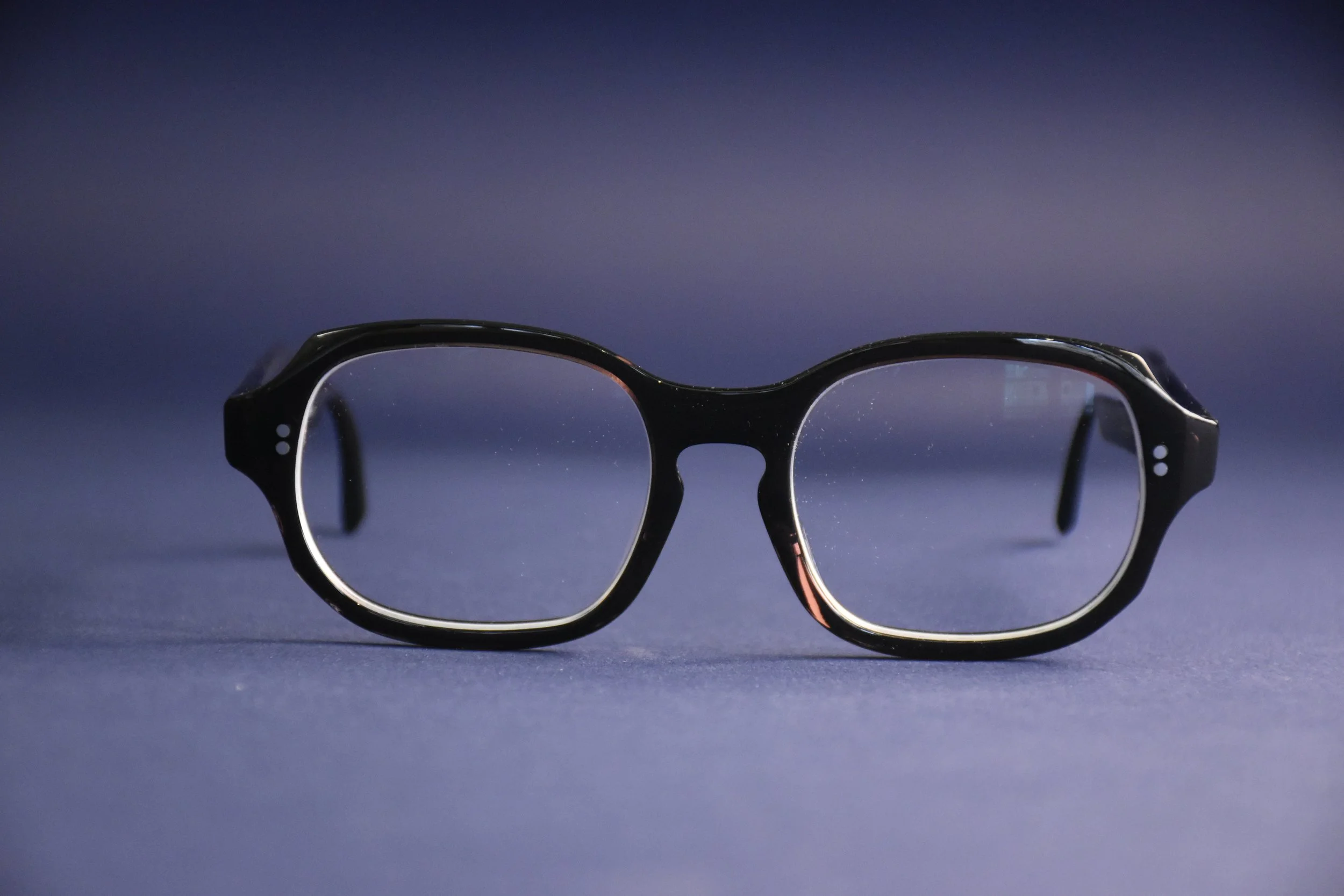  Rounded rectangle acetate frame