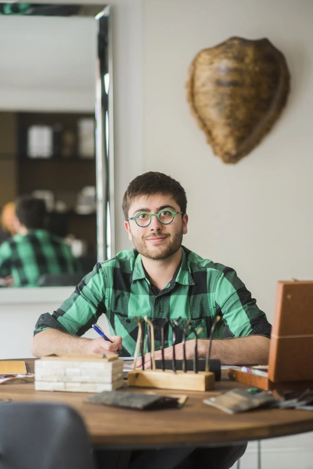 Lunetier Ludovic - Dorian Daragon - Artisan lunetier