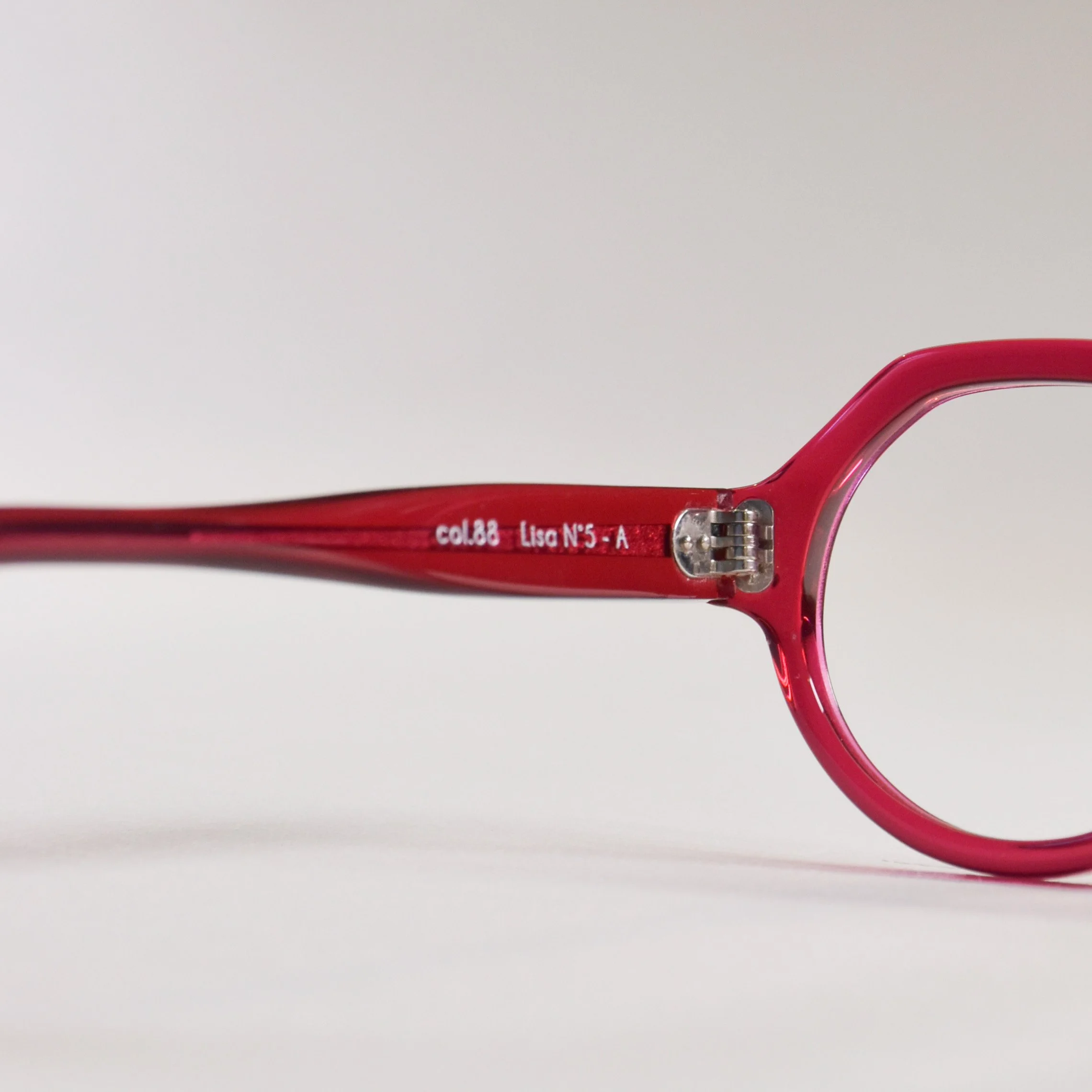 Col 88 Lisa 5 1_.jpg