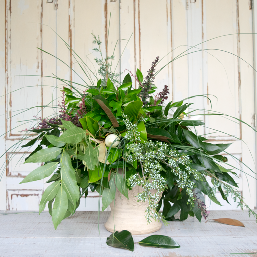 How to: Summer Flower Arranging by Trace Barnett | City Farmhouse Event Venue | Franklin TN