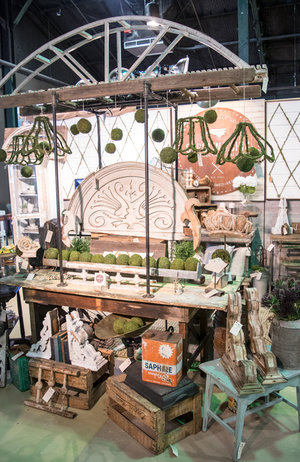 Rusty Rooster's exhibits classic farmhouse style at the City Farmhouse Pop Up Fair | June 2017 | Franklin, TN