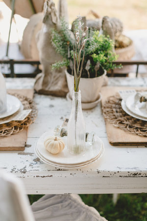 Farmhouse style place setting at the City Farmhouse Pop Up Fair | Franklin, TN