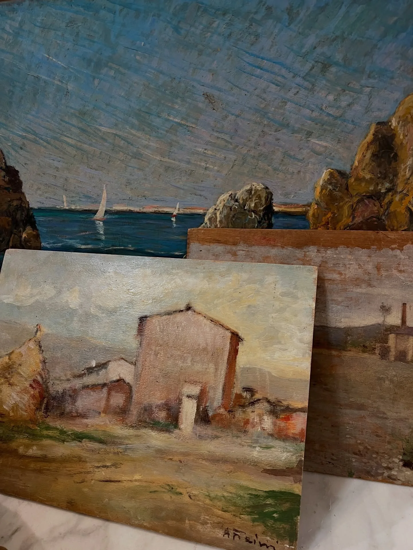 Our lovely Jenn @gathered_goods will be rendezvous-ing with us at the June 12-13 City Farmhouse Vintage Fling at the Bicentennial Park Pavilion in downtown Franklin, Tennessee!! She always has the best French paintings. So much excitement for this su