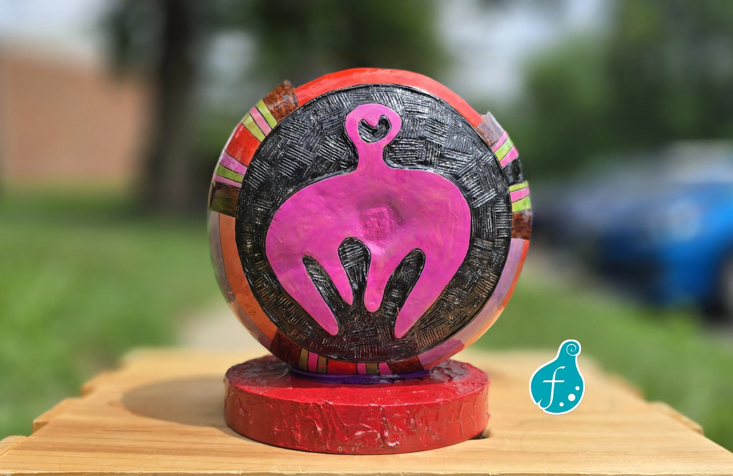 Pink Duafe Gourd Vase