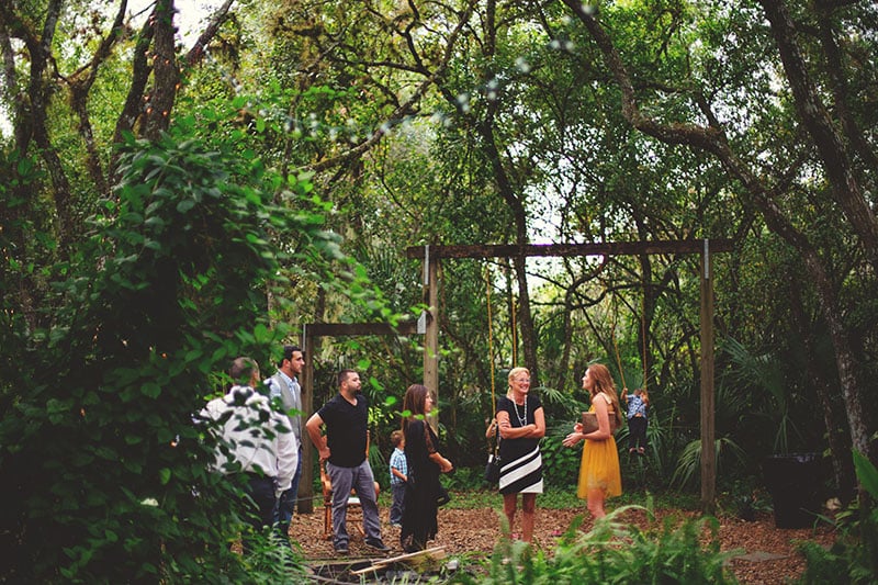 naples-backyard-wedding-photos-034.jpg