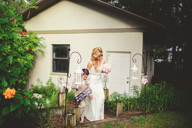 naples-backyard-wedding-photos-044.jpg